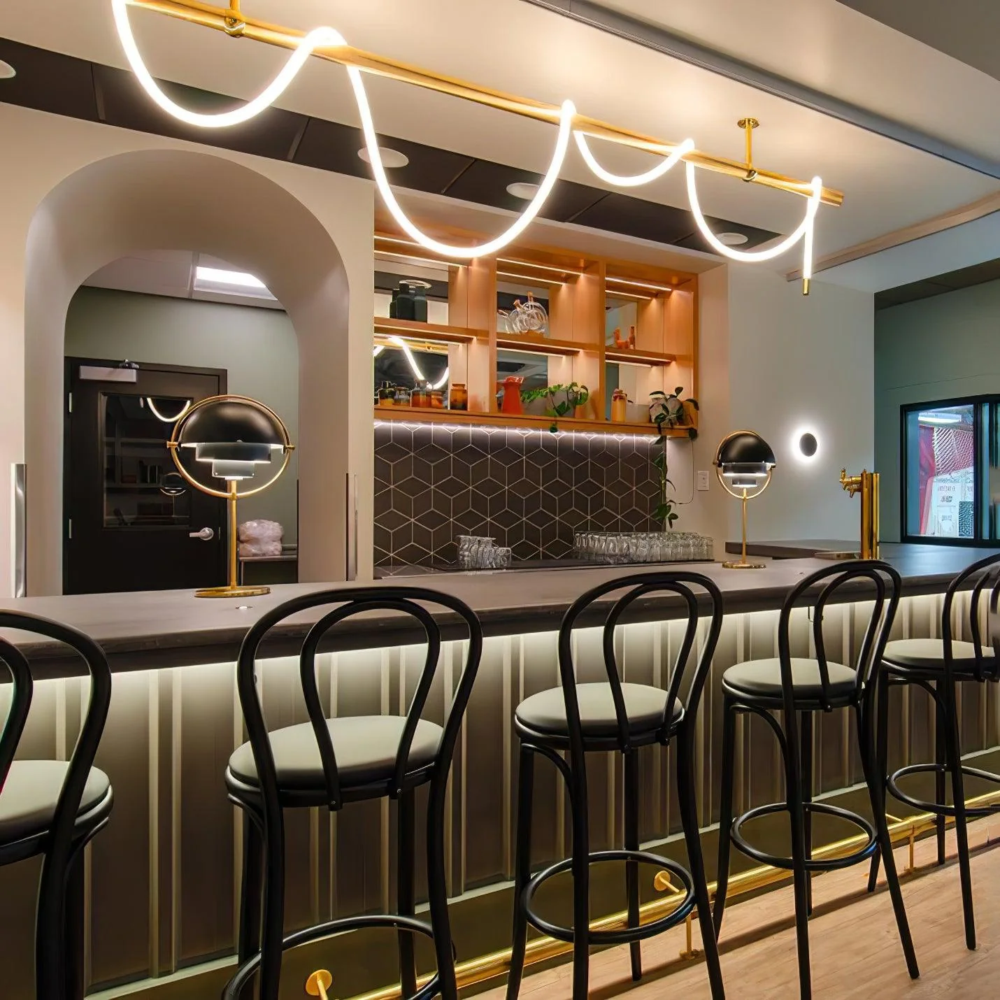 Flexible Linear Curve Chandelier - Image 32