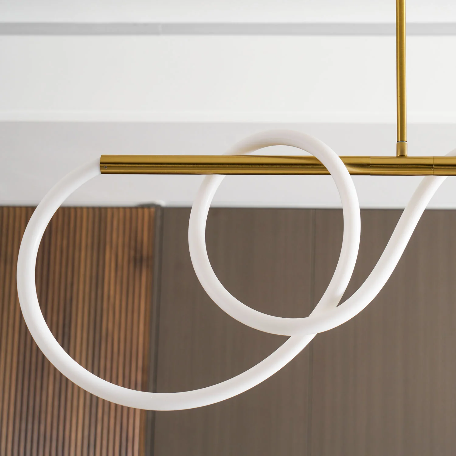 Flexible Linear Curve Chandelier - Image 78