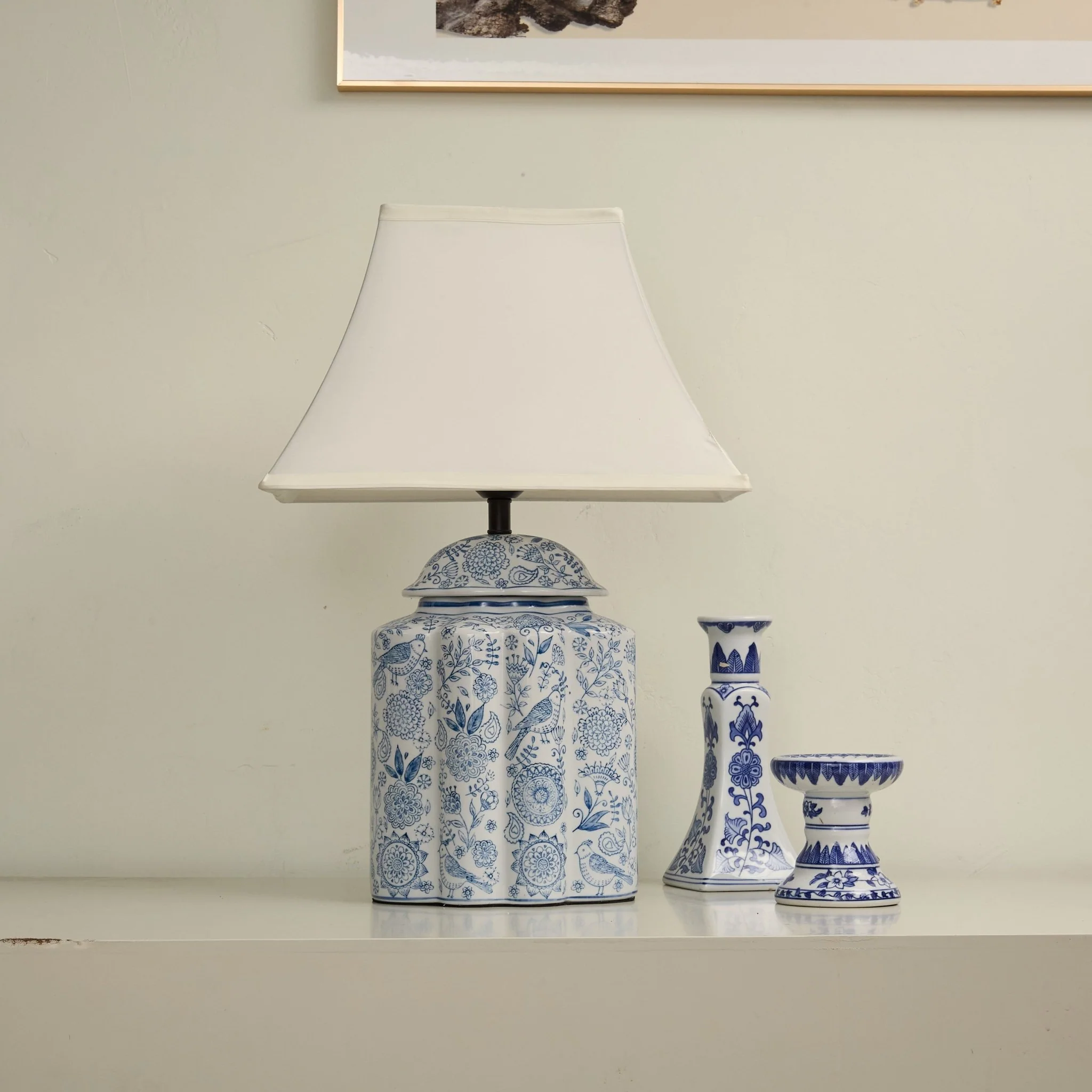 Floral Bird Jar Table Lamp - Image 7