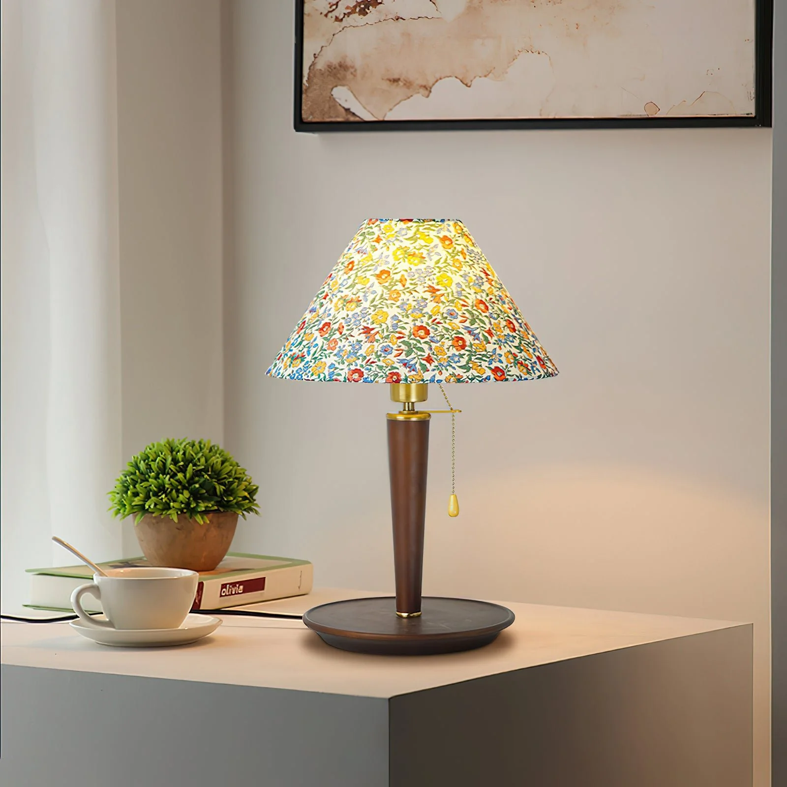 Amelia Blossom Table Lamp - Image 3