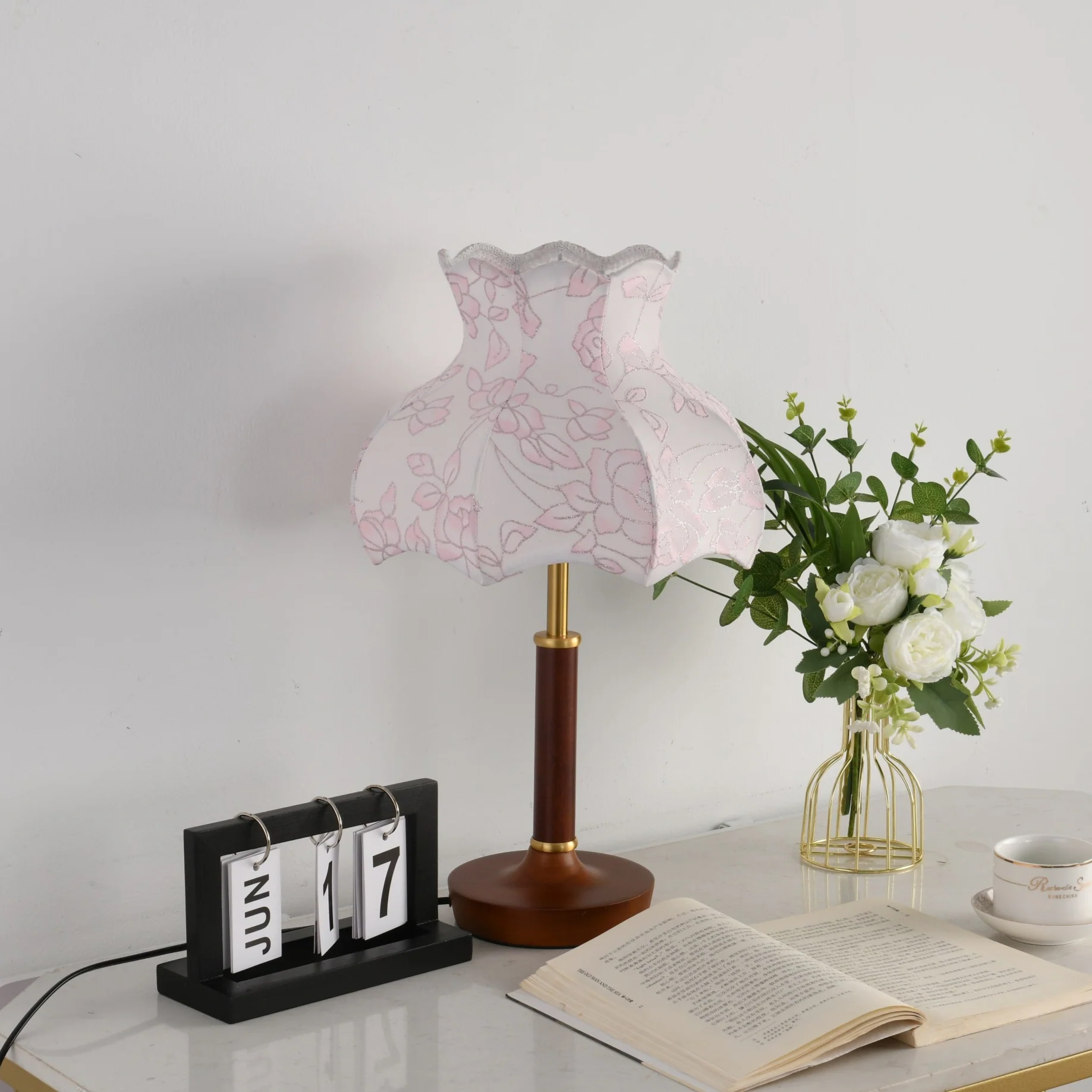 Florence Blossom Table Lamp - Image 5
