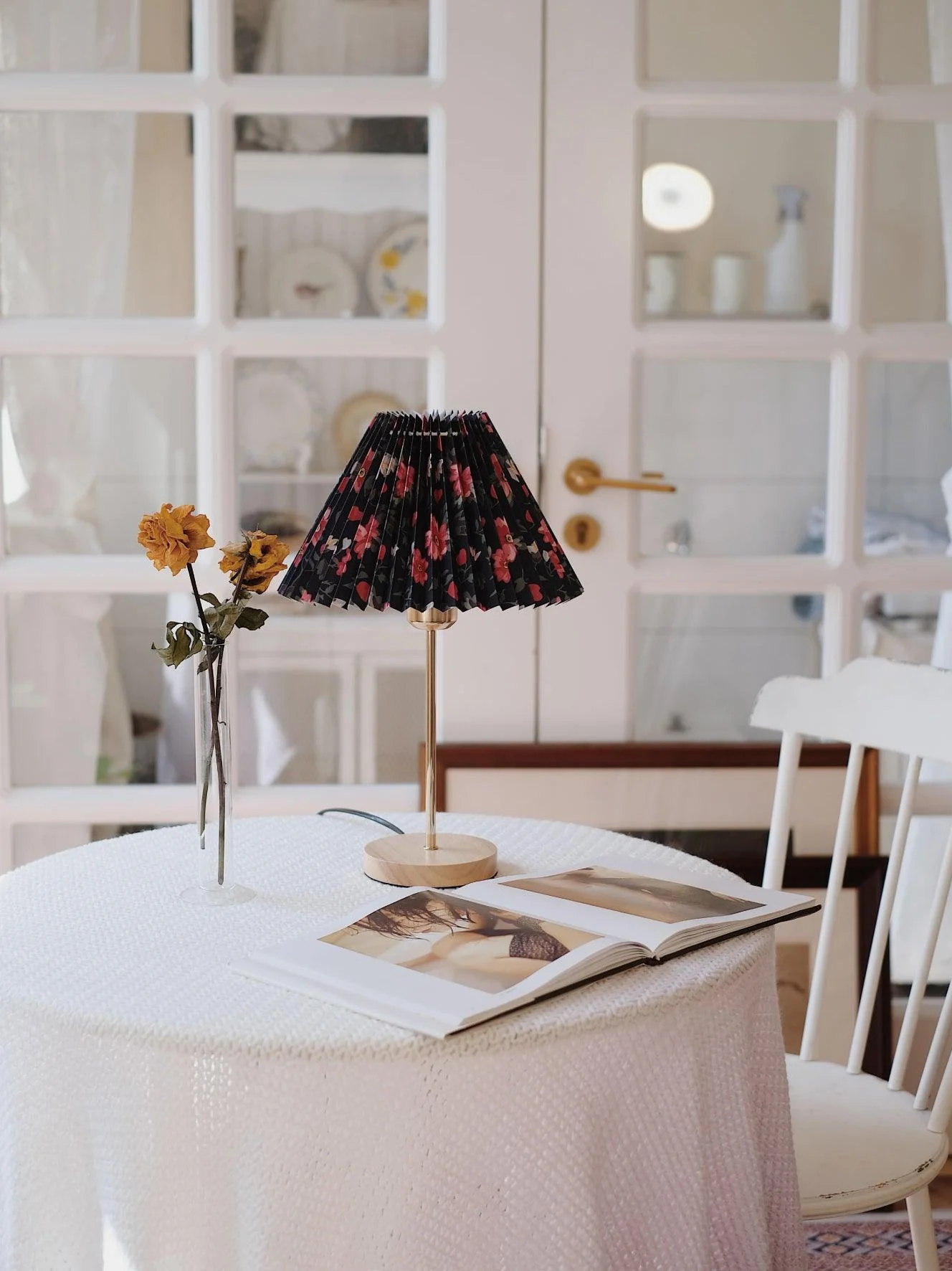 Flores Table Lamp - Image 11