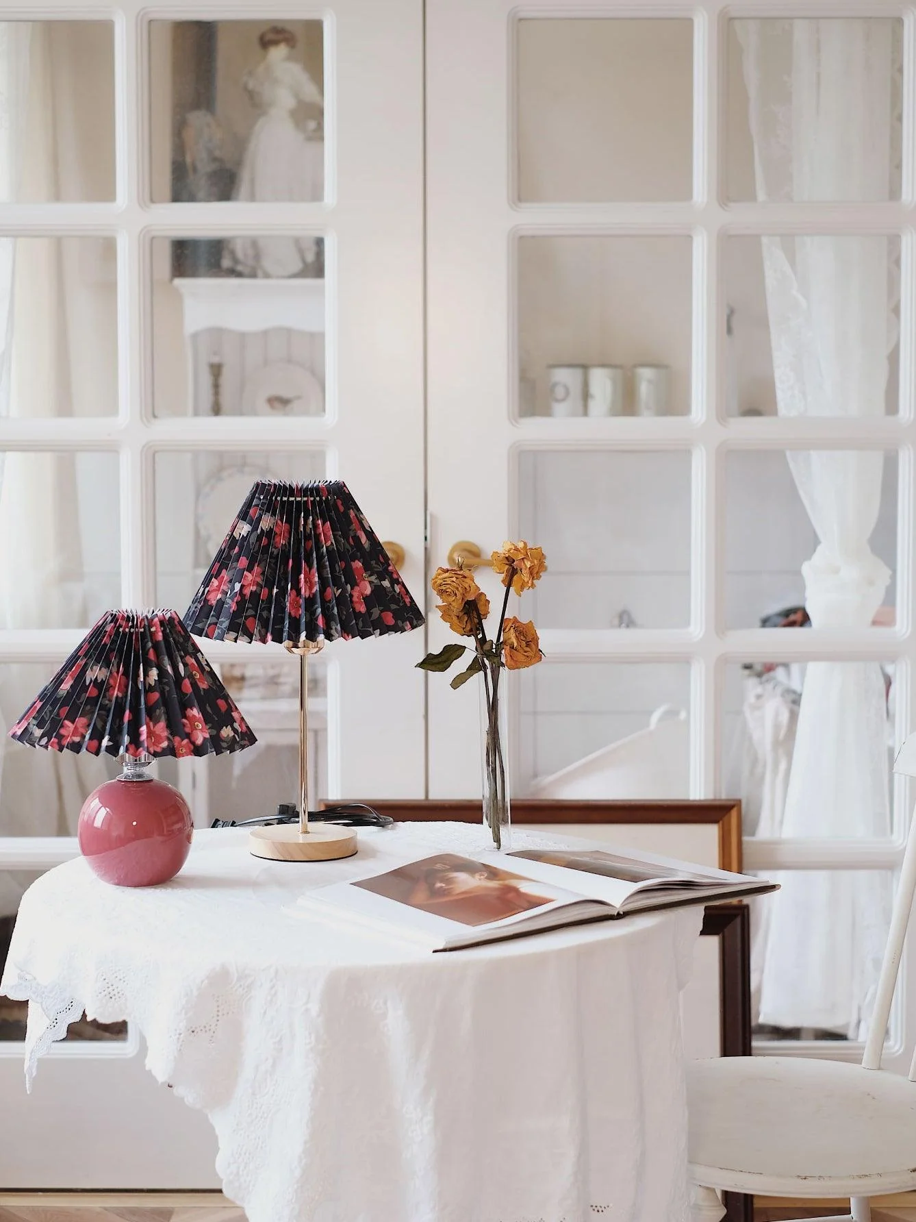 Flores Table Lamp - Image 13