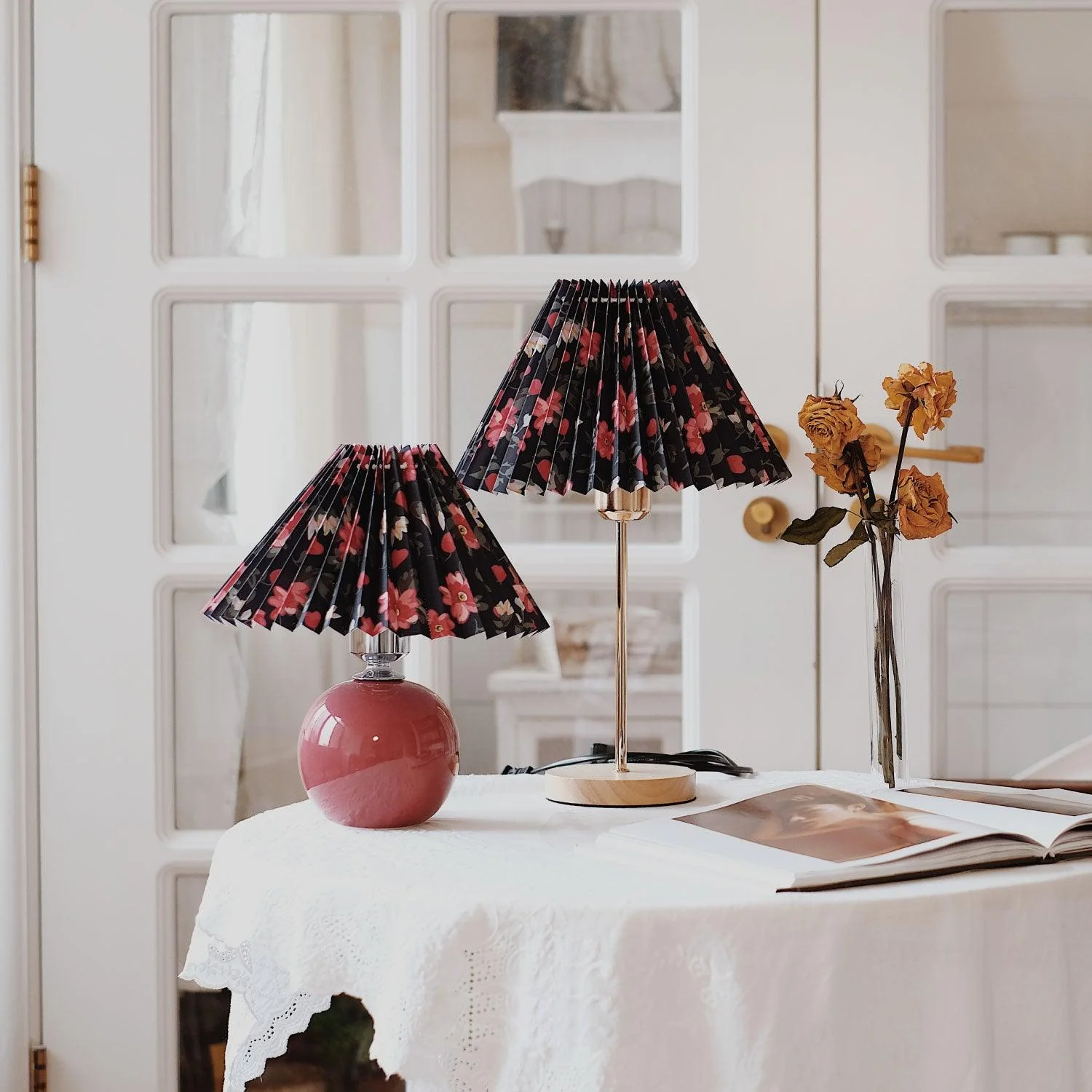 Flores Table Lamp - Image 2