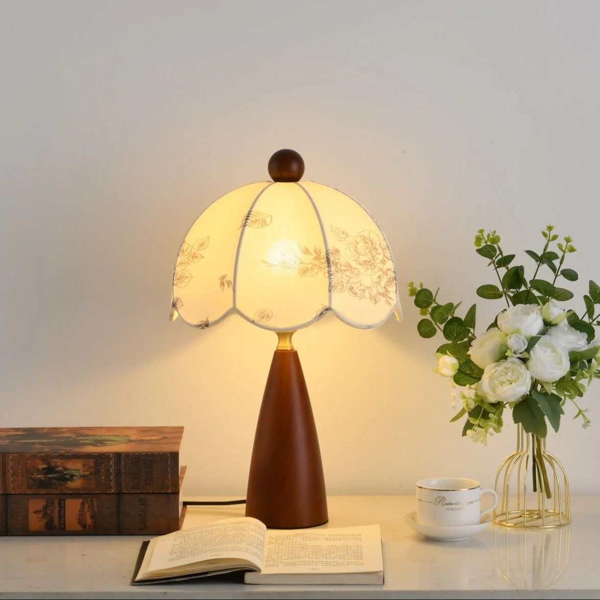 Florina Blossom Table Lamp - Image 7