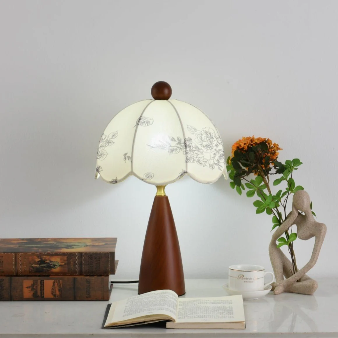 Florina Blossom Table Lamp - Image 9