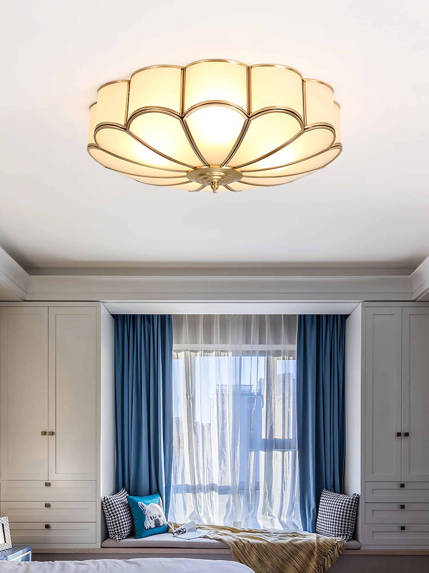Flower Shape Glass Recessed Ceiling Light - Image 44
