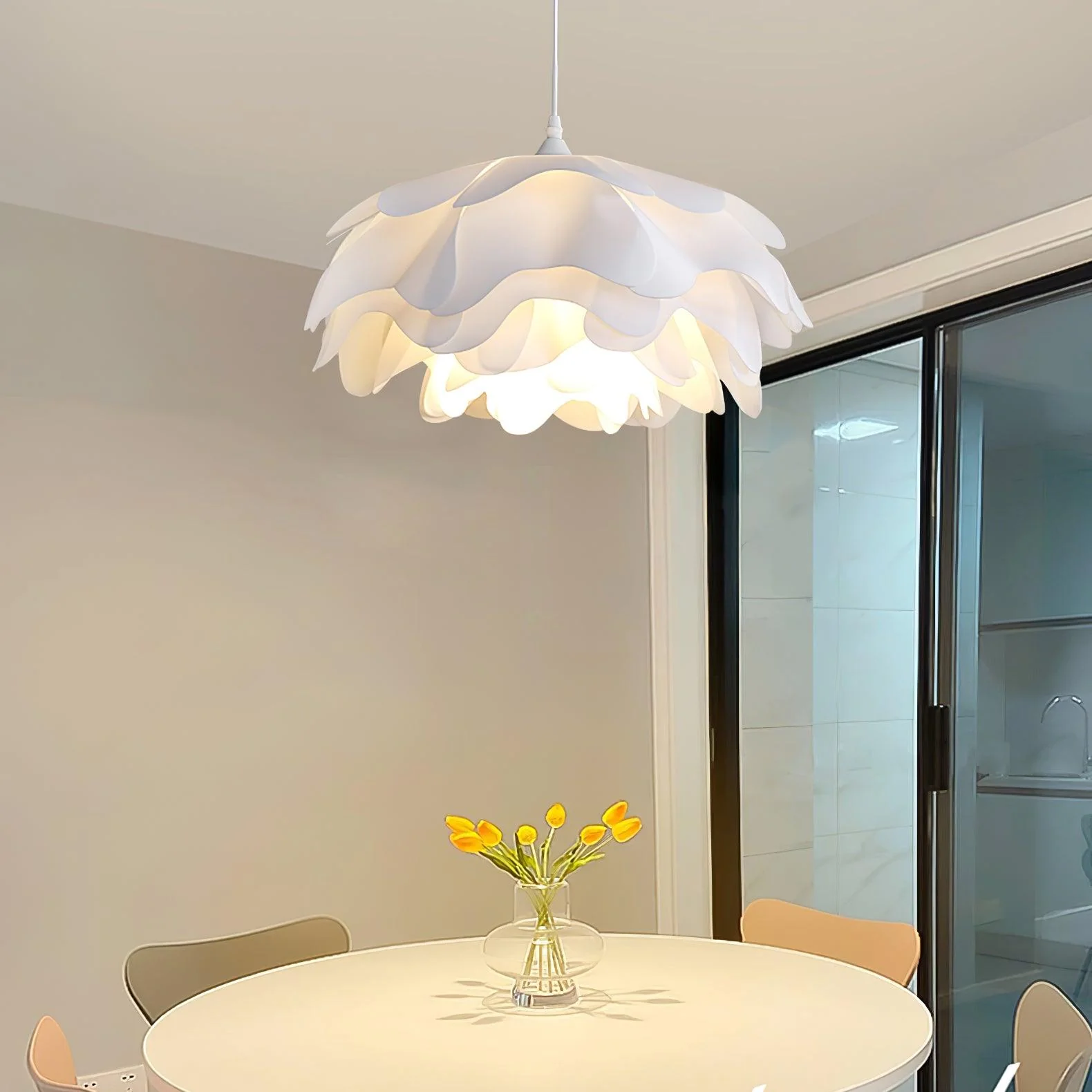 Flower Shaped White Pendant Lamp - Image 7