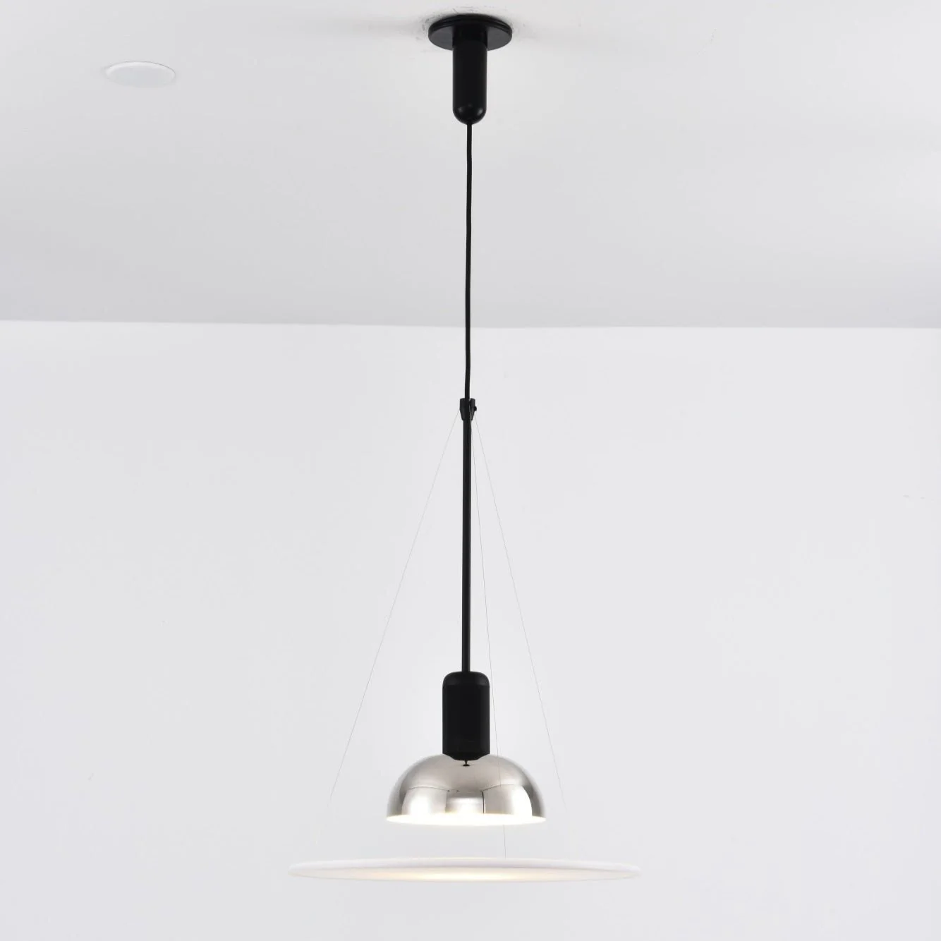 Flying Saucer Pendant Light - Image 40