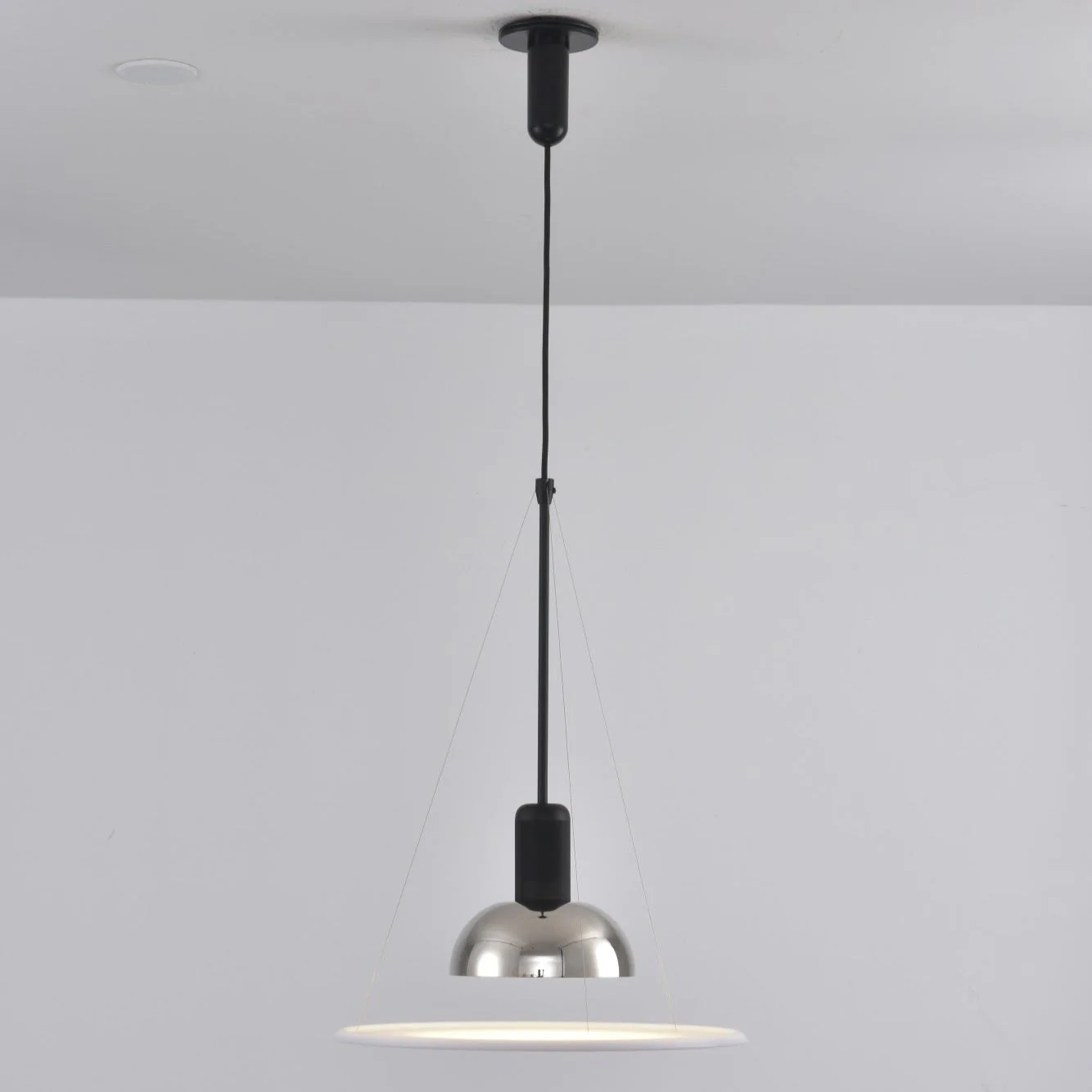 Flying Saucer Pendant Light - Image 42