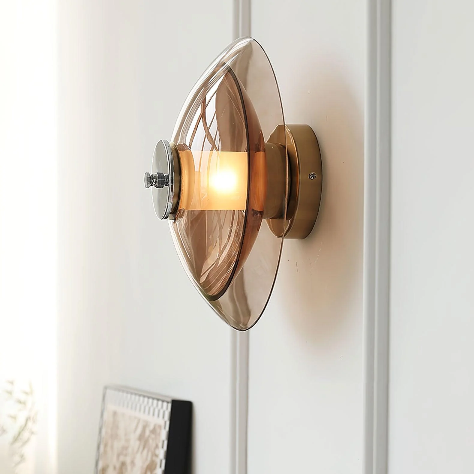 Flying Saucer Plug-in Wall Light - Image 13