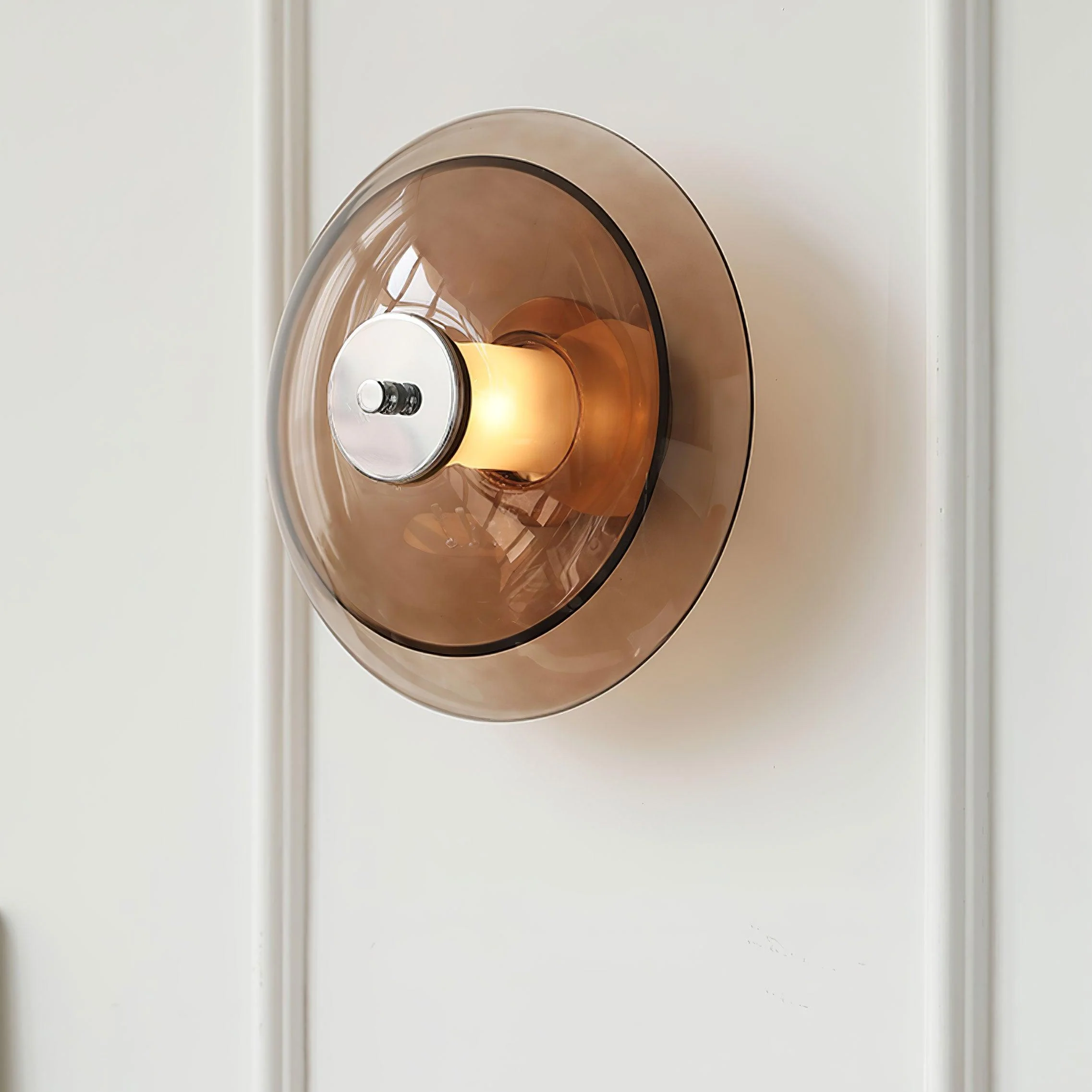 Flying Saucer Plug-in Wall Light - Image 20