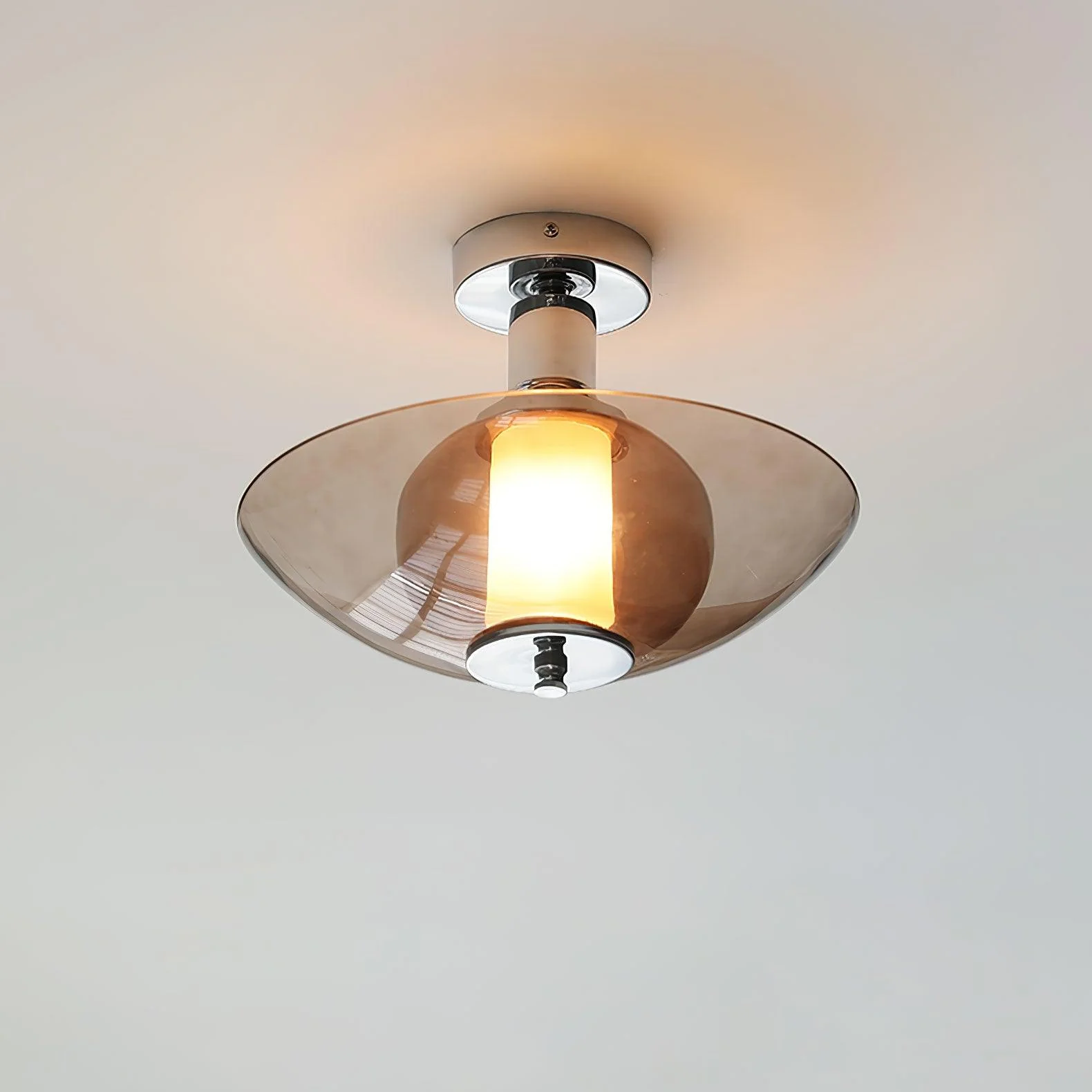 Flying Saucer Plug-in Wall Light - Image 24
