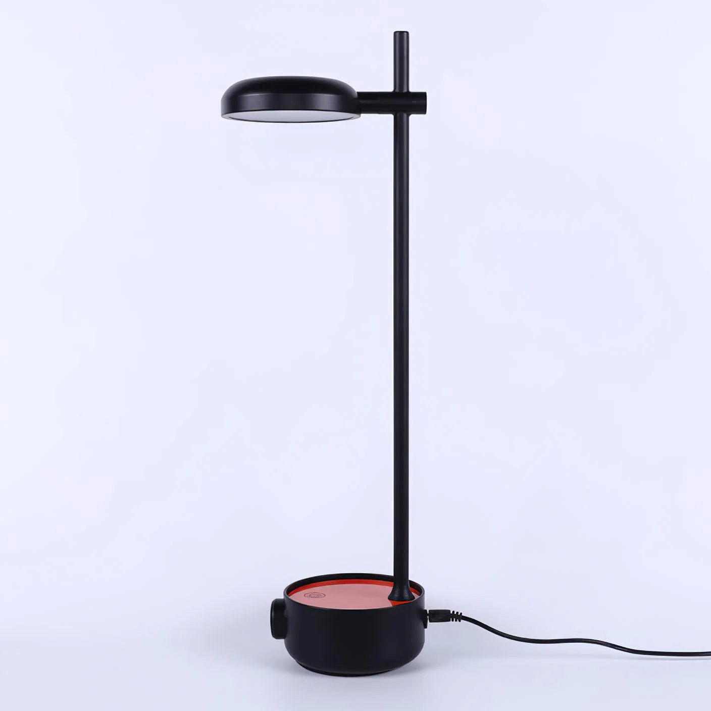 Focal LED Table Lamp - Image 3