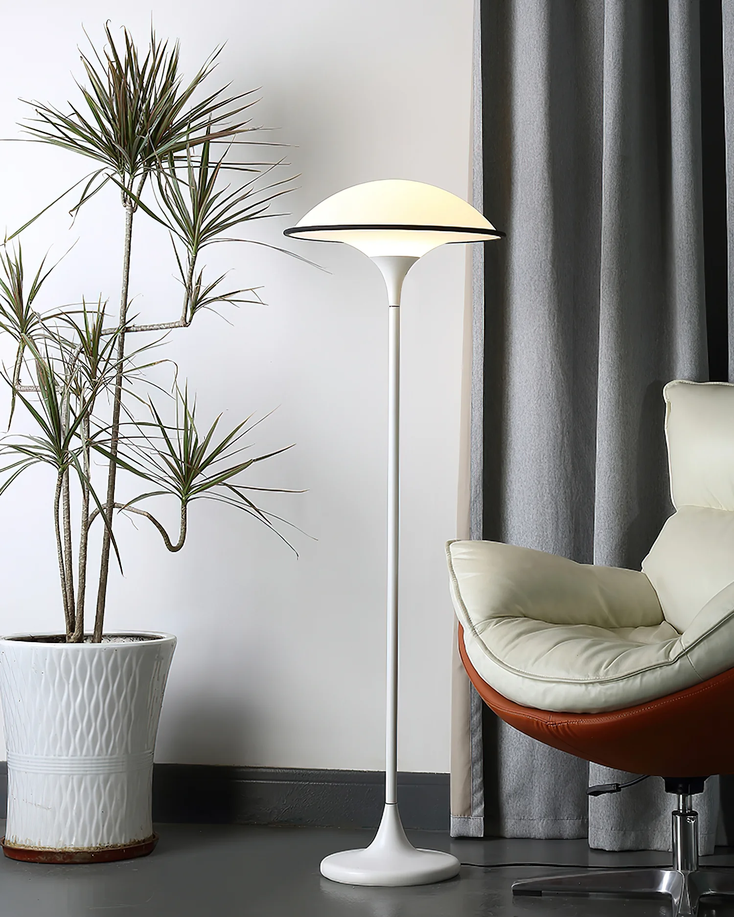 Fontana Floor Lamp - Image 35