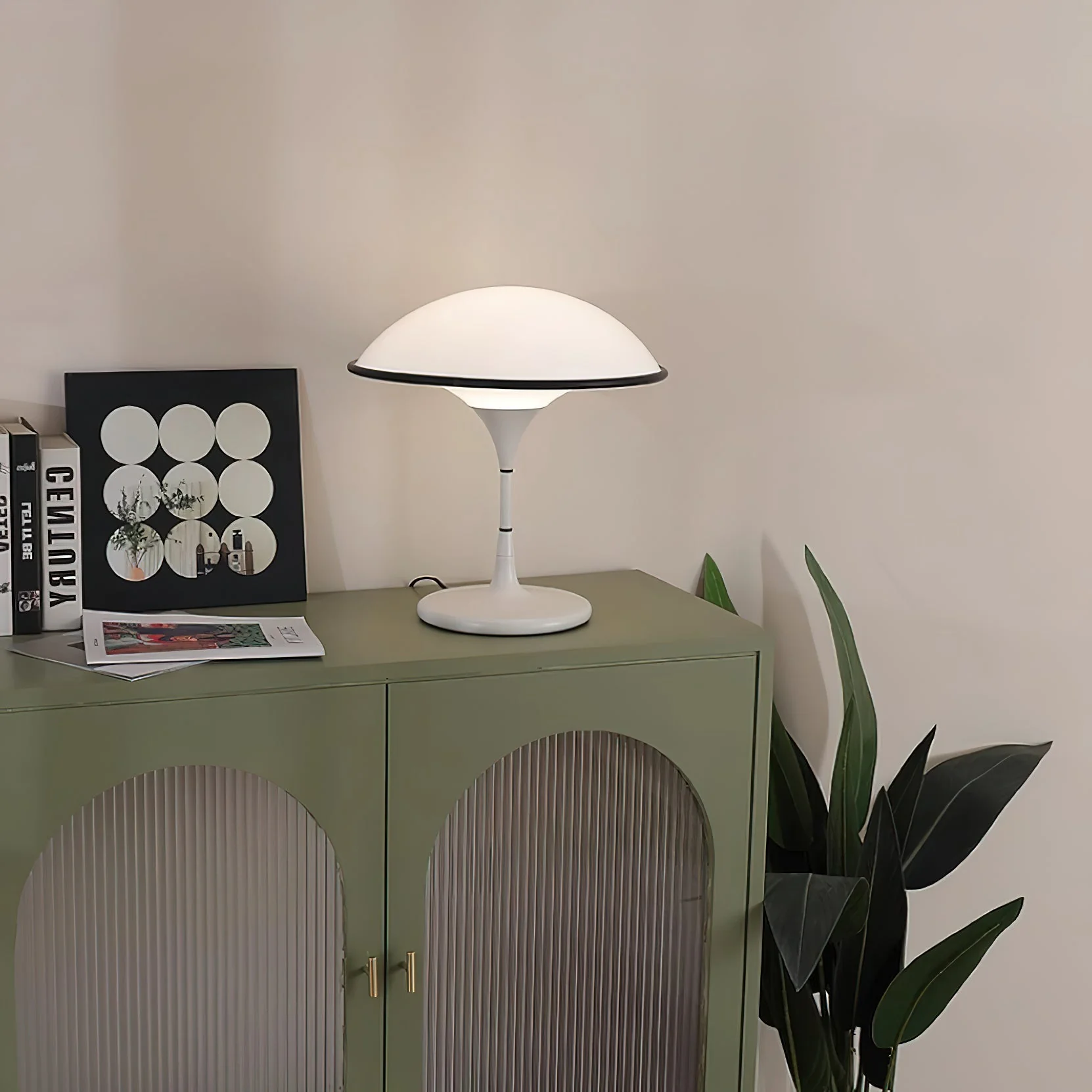 Fontana Table Lamp - Image 10