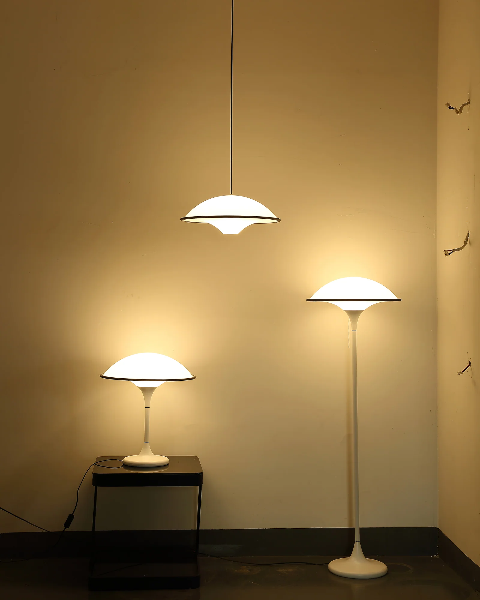 Fontana Table Lamp - Image 19