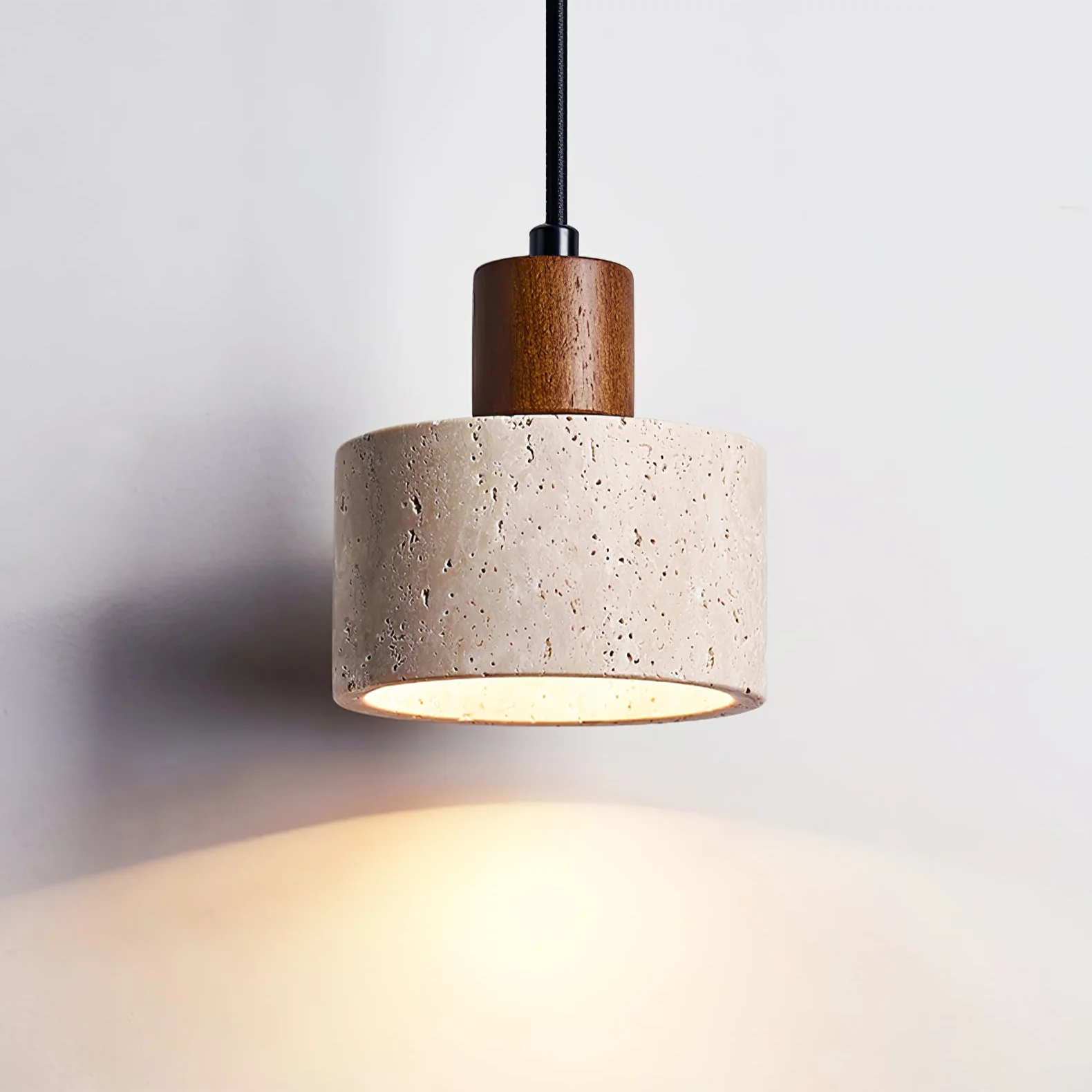 Forma Terra Trio Pendant Lamp - Image 9