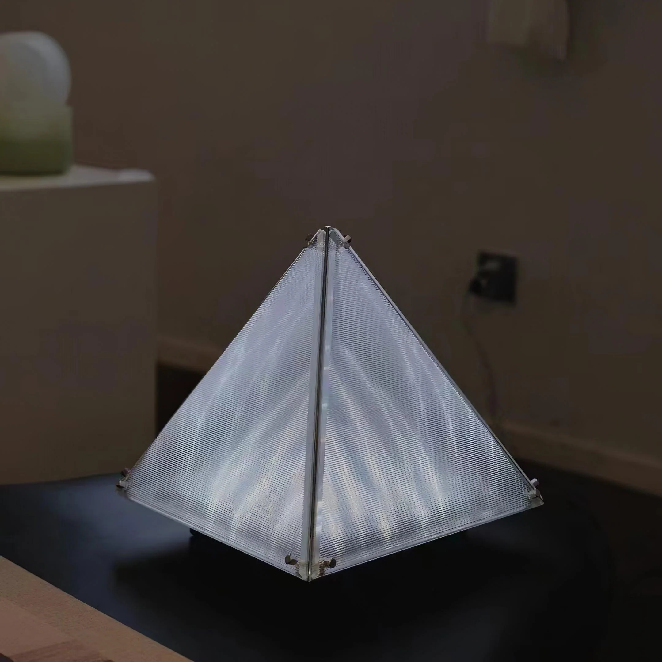 Fragment Table Lamp - Image 6