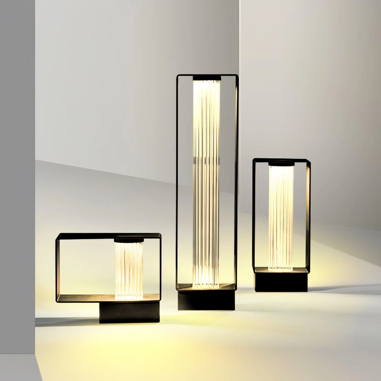 Frame Outdoor Post Lamp - Image 3