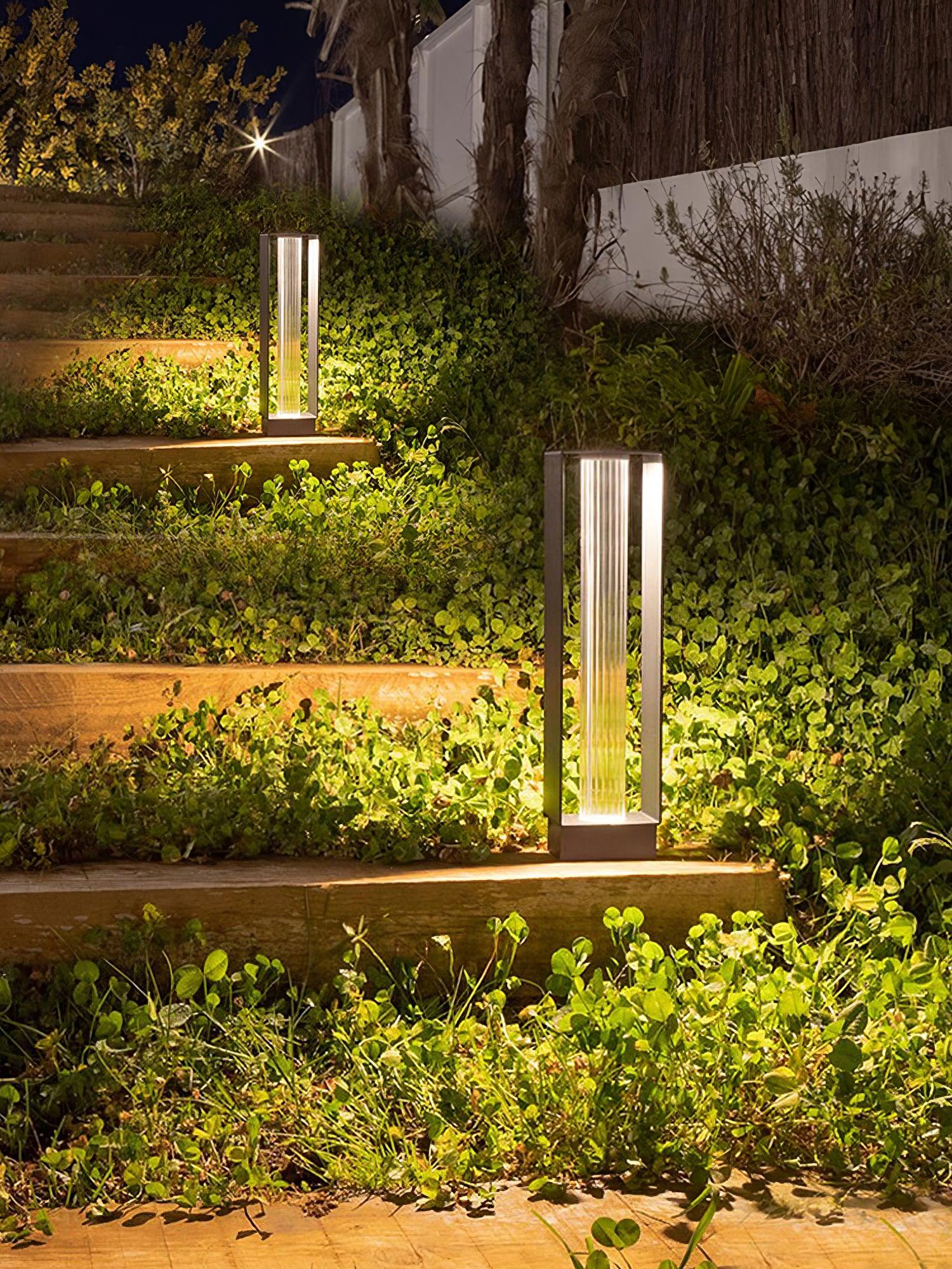 Frame Outdoor Post Lamp - Image 9