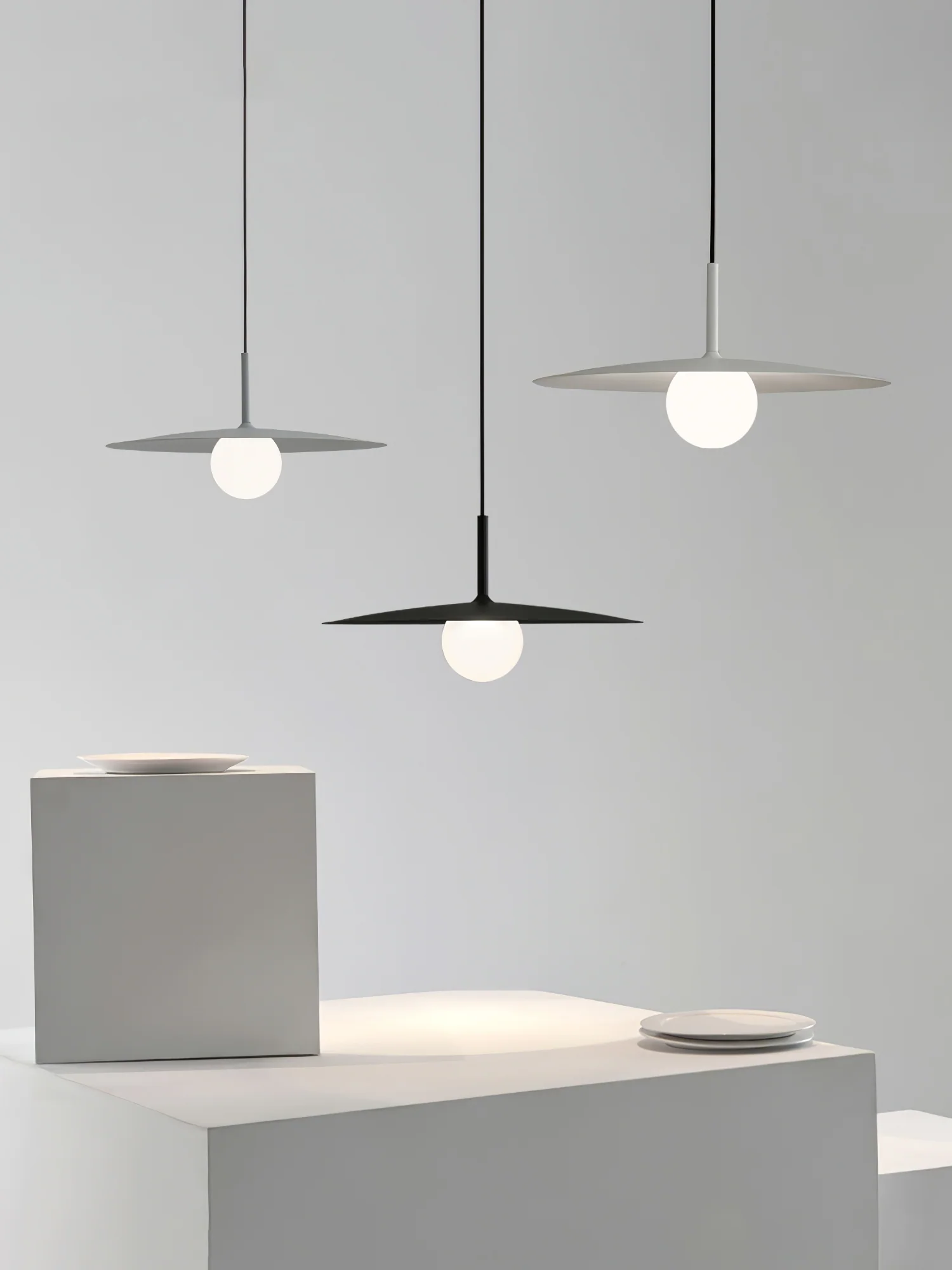 Gea Flying Saucer Pendant Lamp - Image 13