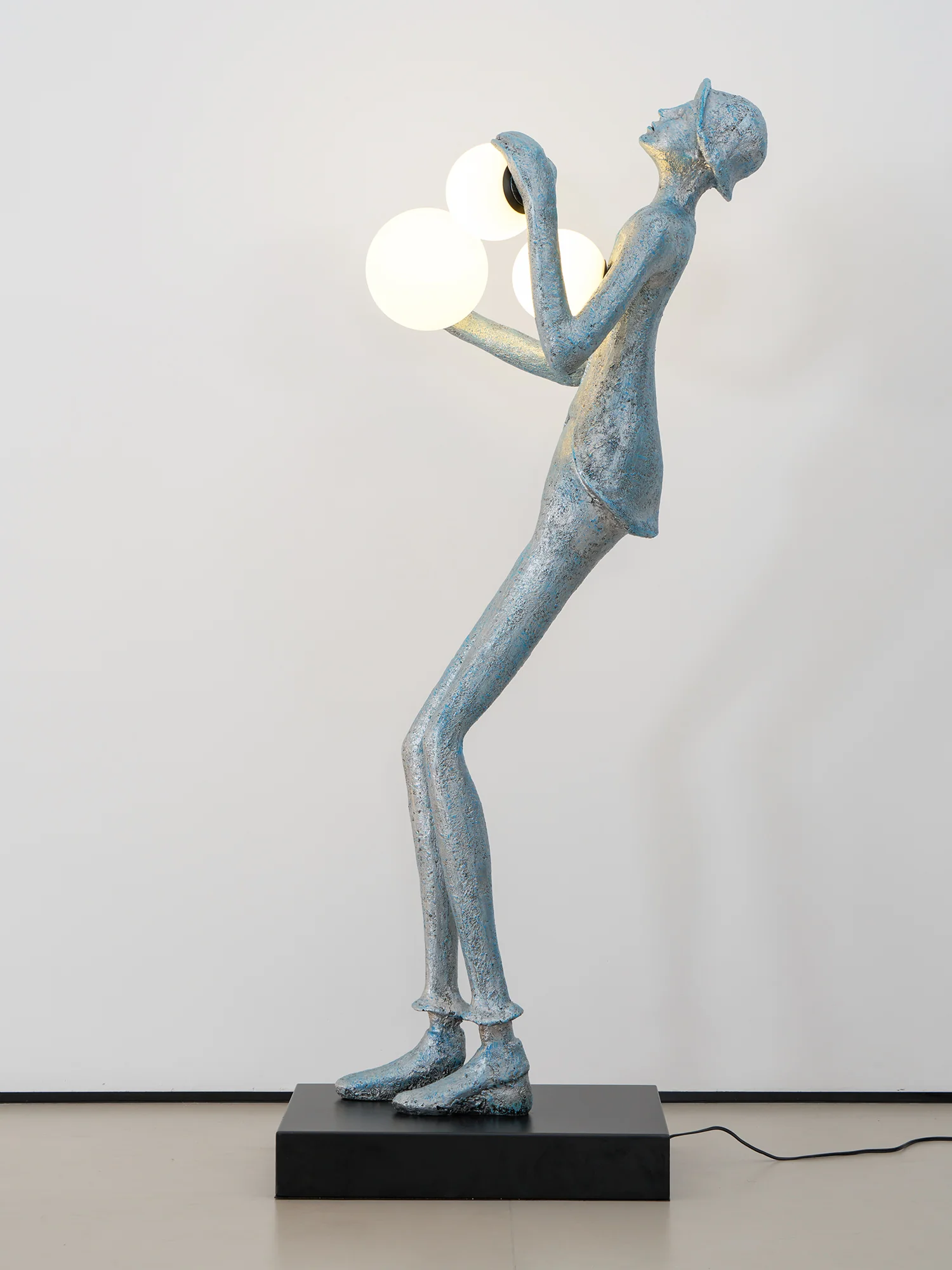 Gentleman Sculpture Floor Lamp - Image 44