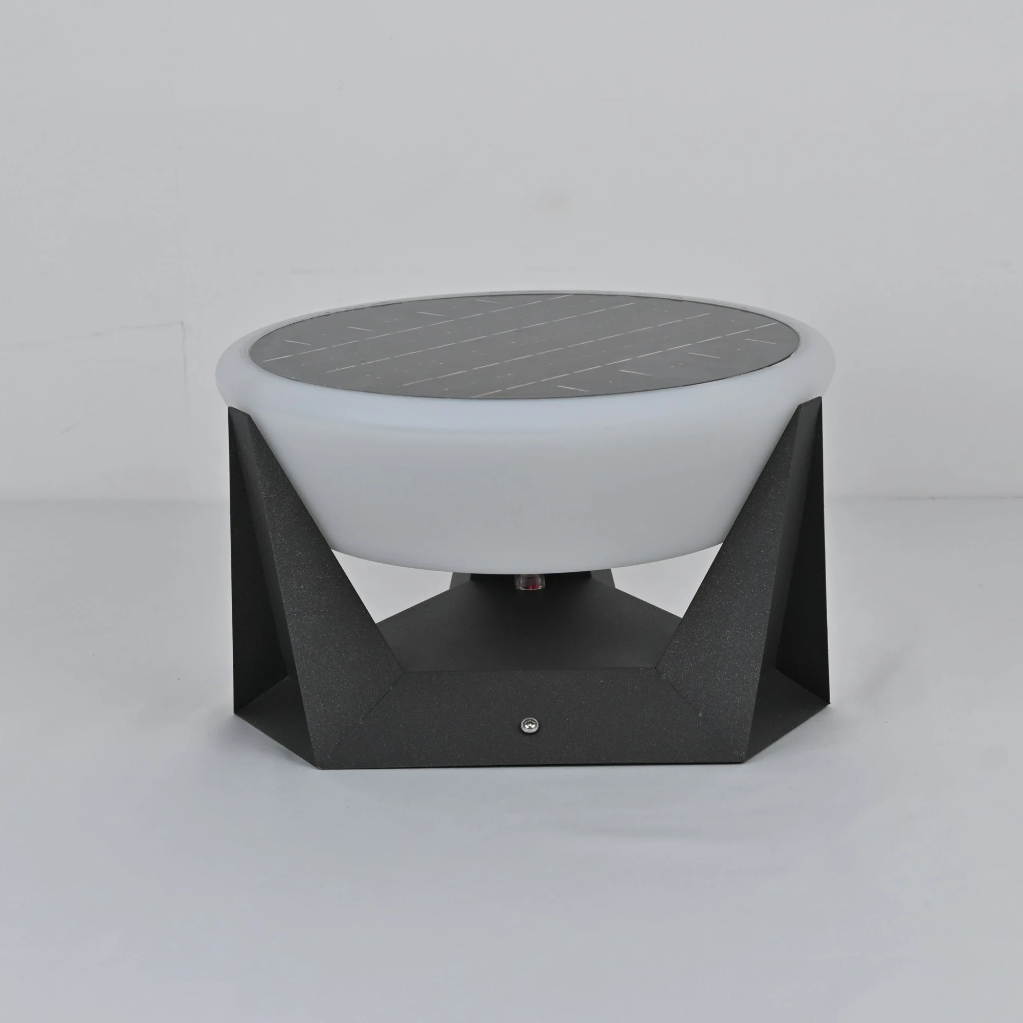Geobase Solar Outdoor Light - Image 21