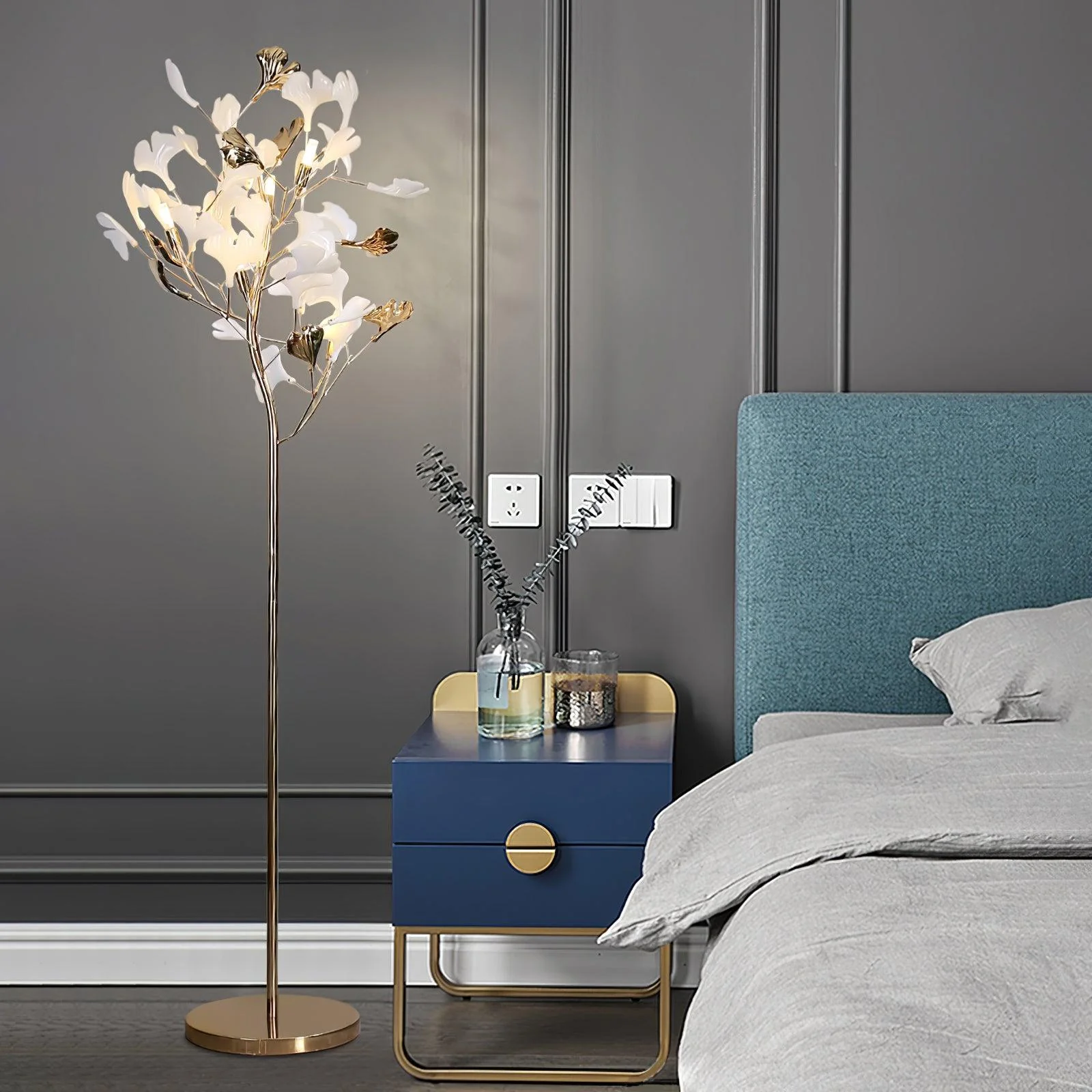 Gingko Leaf Floor Lamp - Image 10