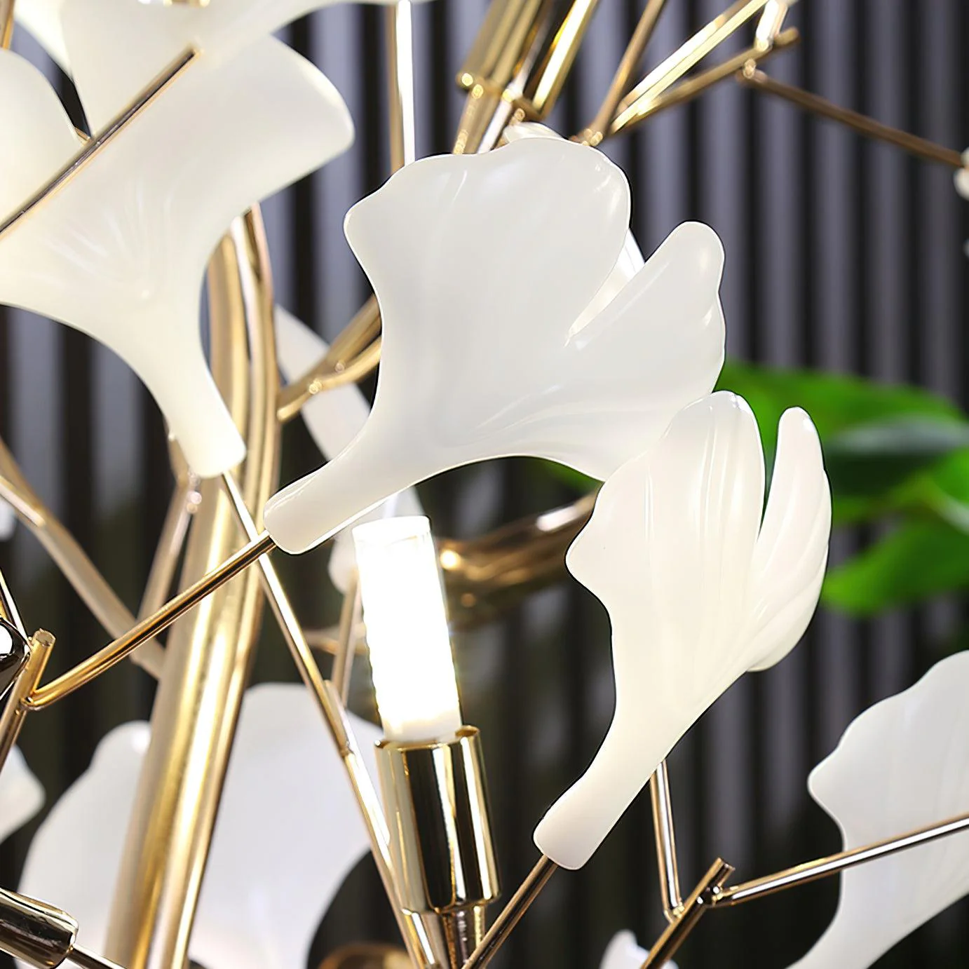 Gingko Leaf Floor Lamp - Image 14