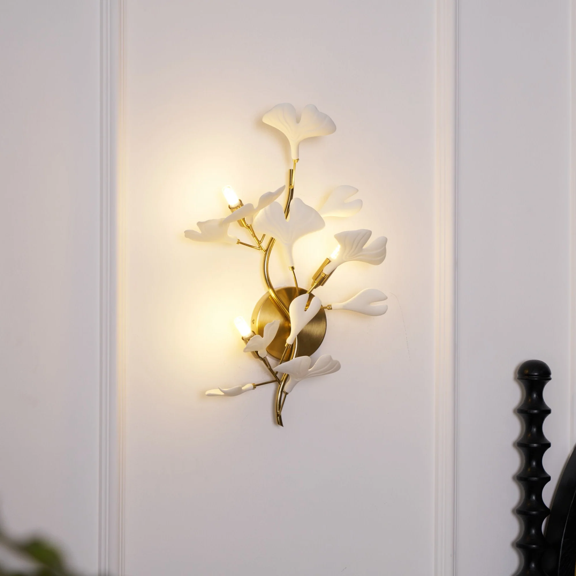 Gingko Wall Lamp - Image 13