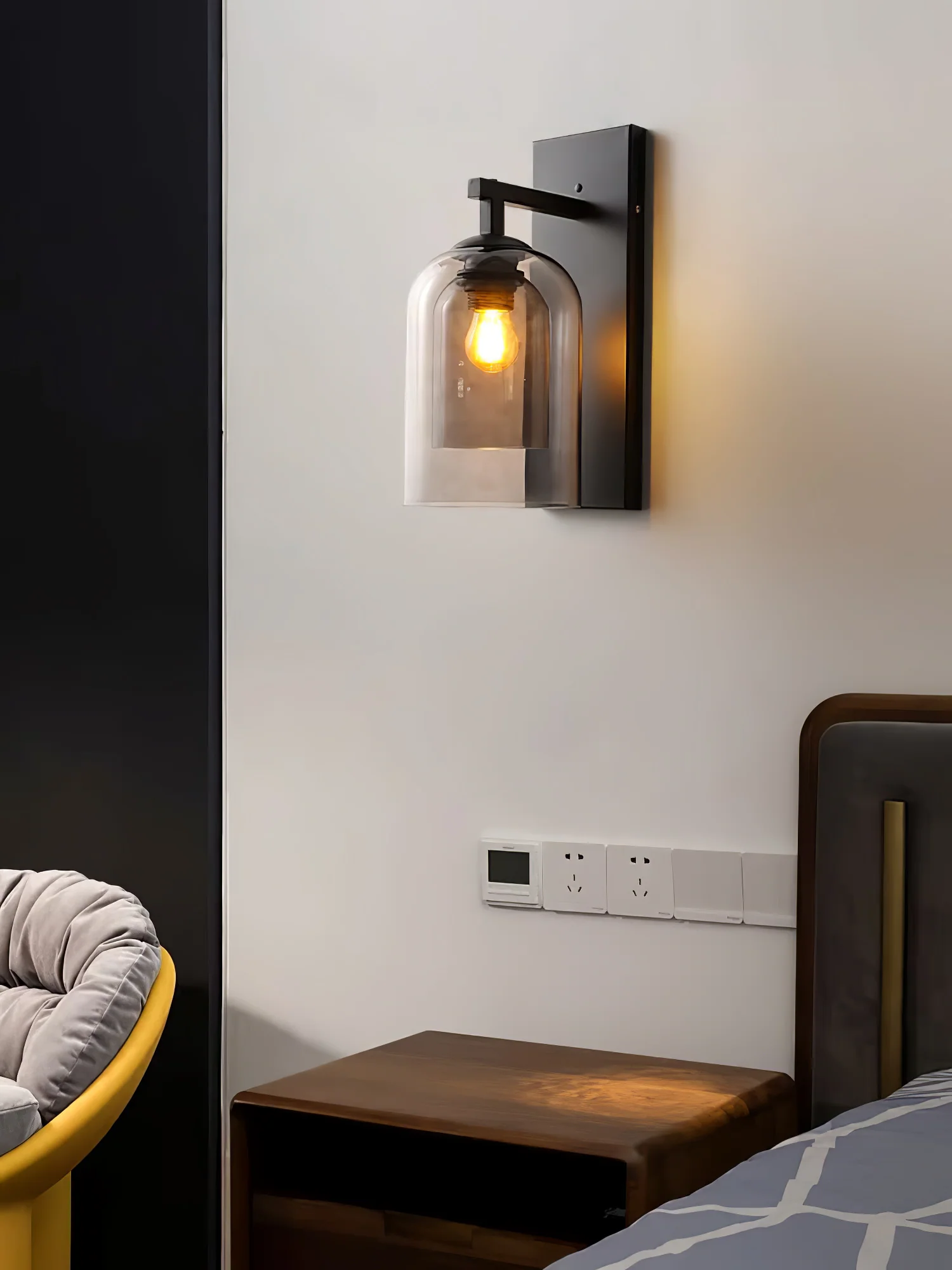 Glass Tubular Wall Lamp - Image 5