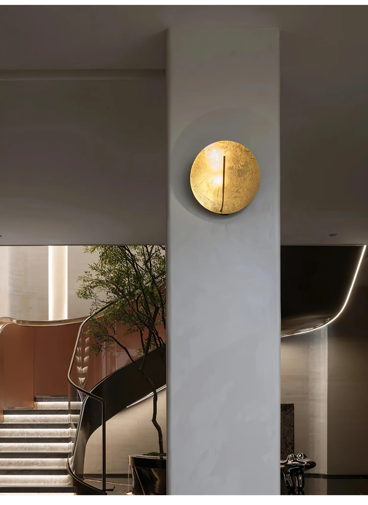 Golden Aura Wall Light - Image 5