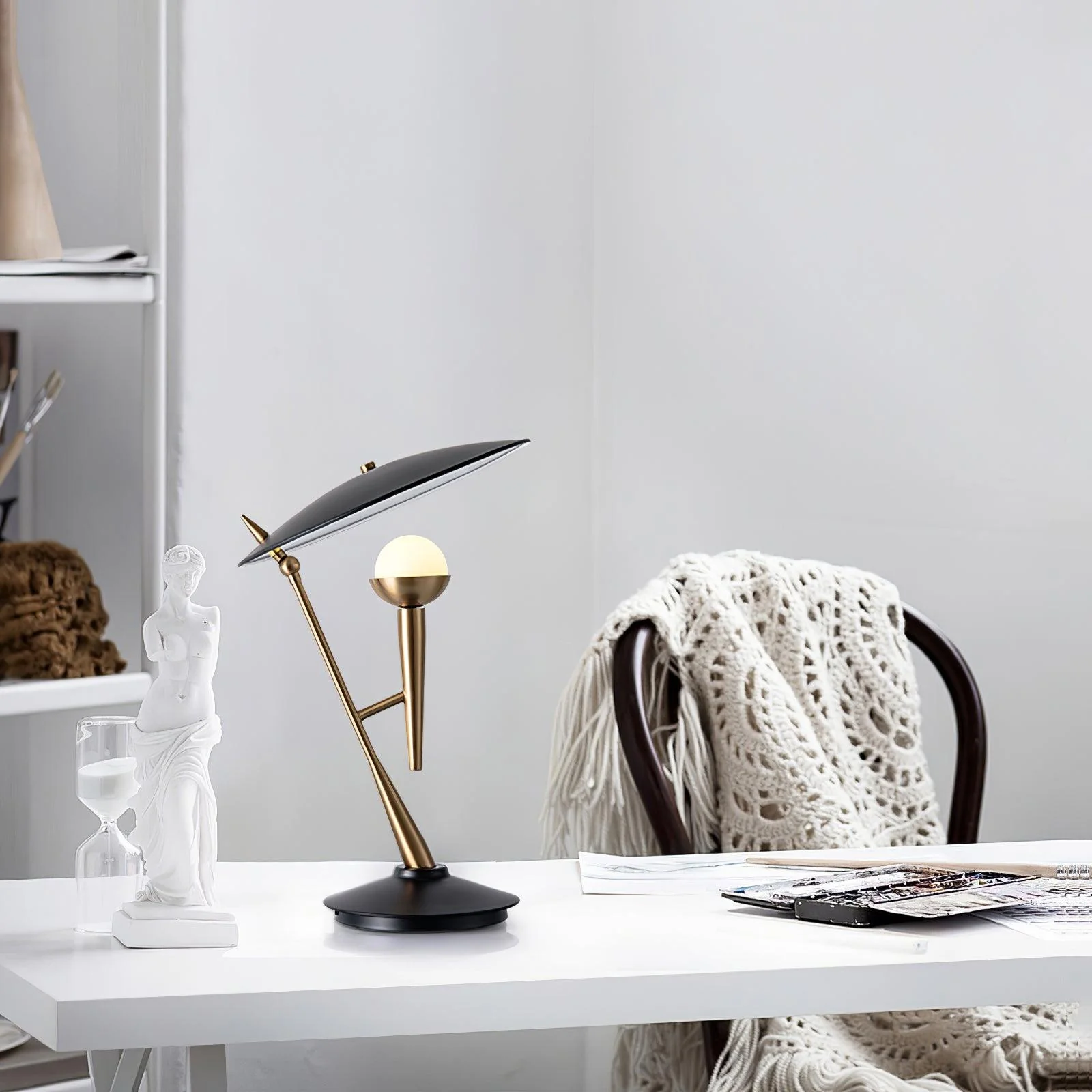 Gramophone Table Light - Image 3