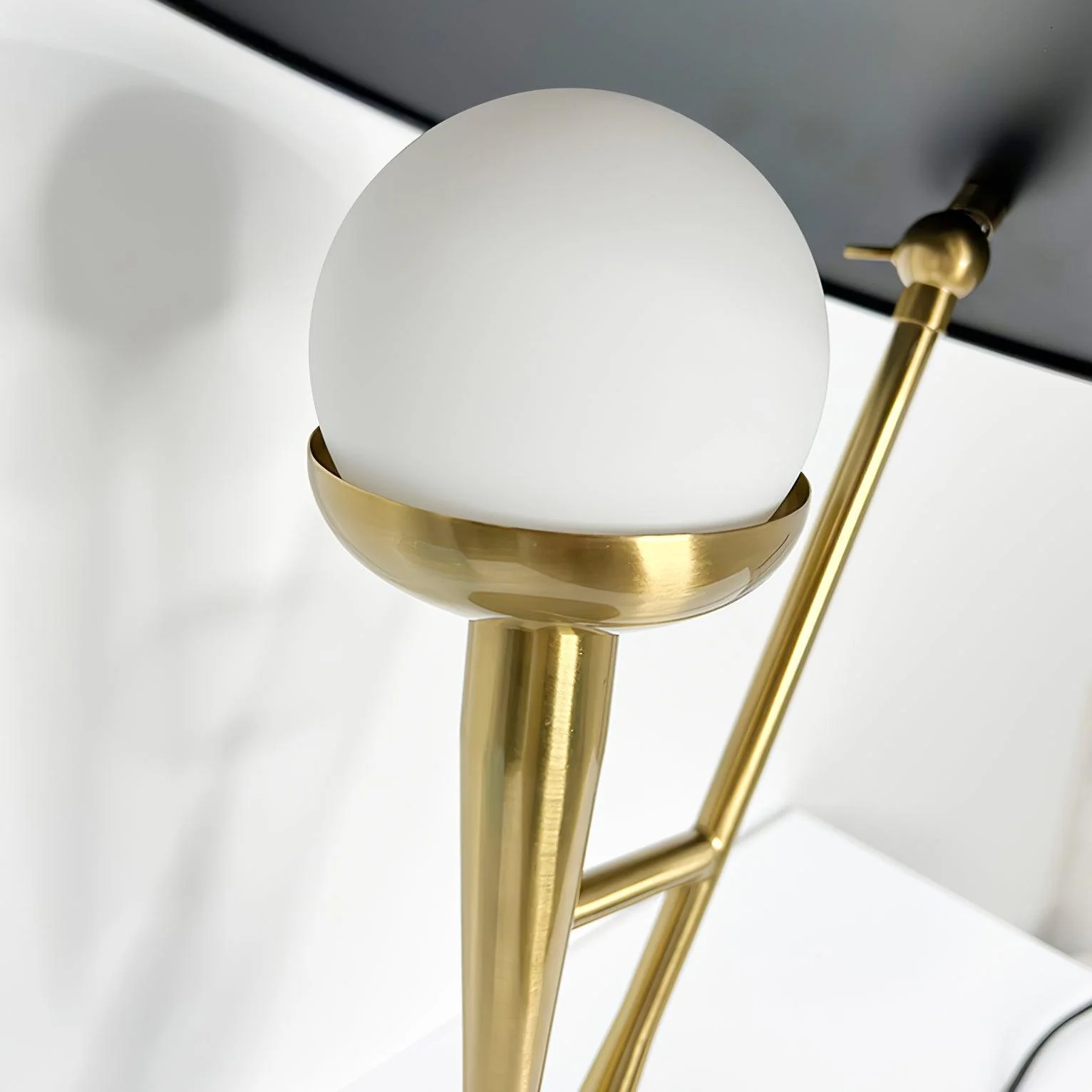 Gramophone Table Light - Image 6