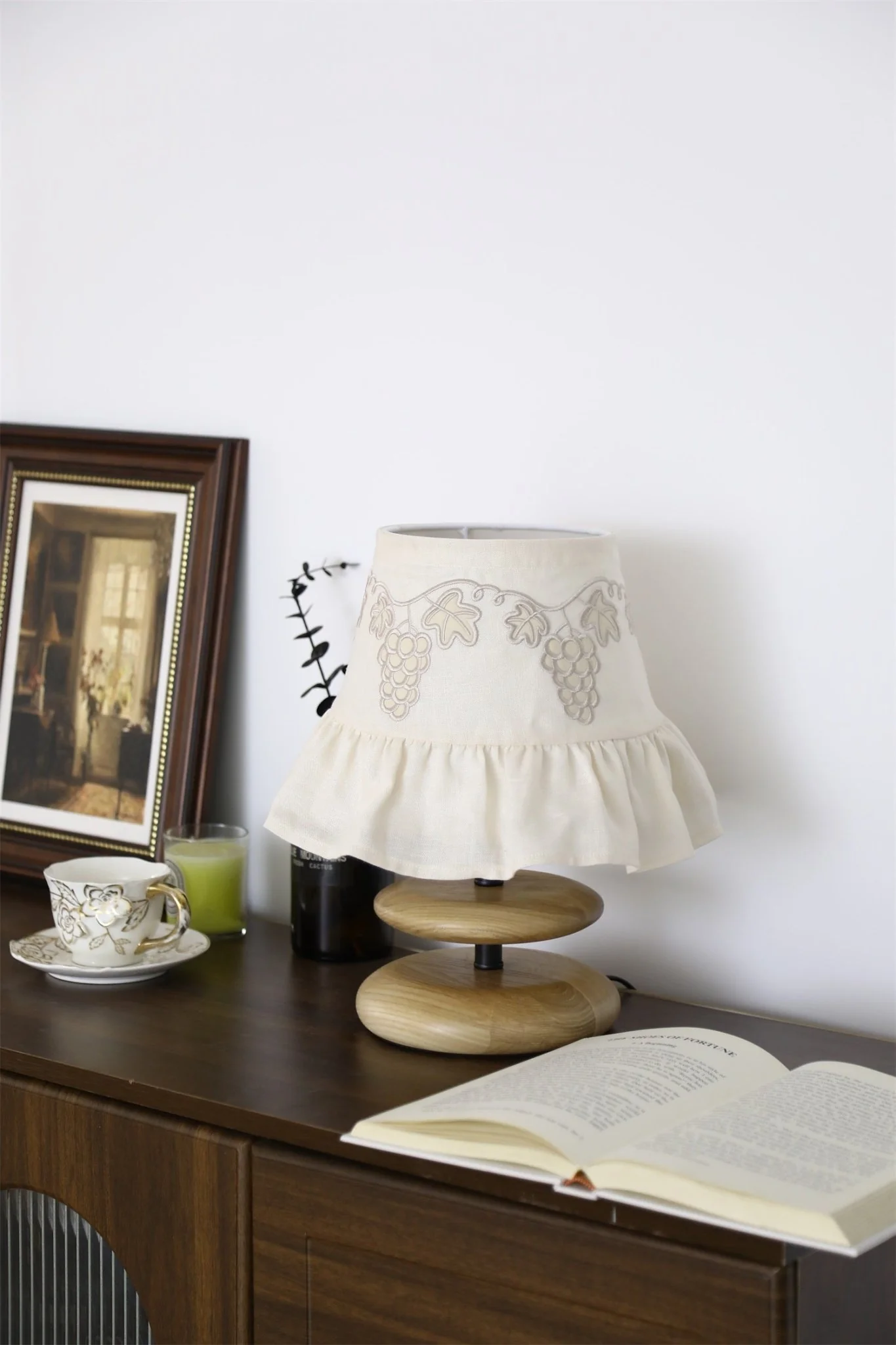 Grape Embroidery Table Lamp - Image 3