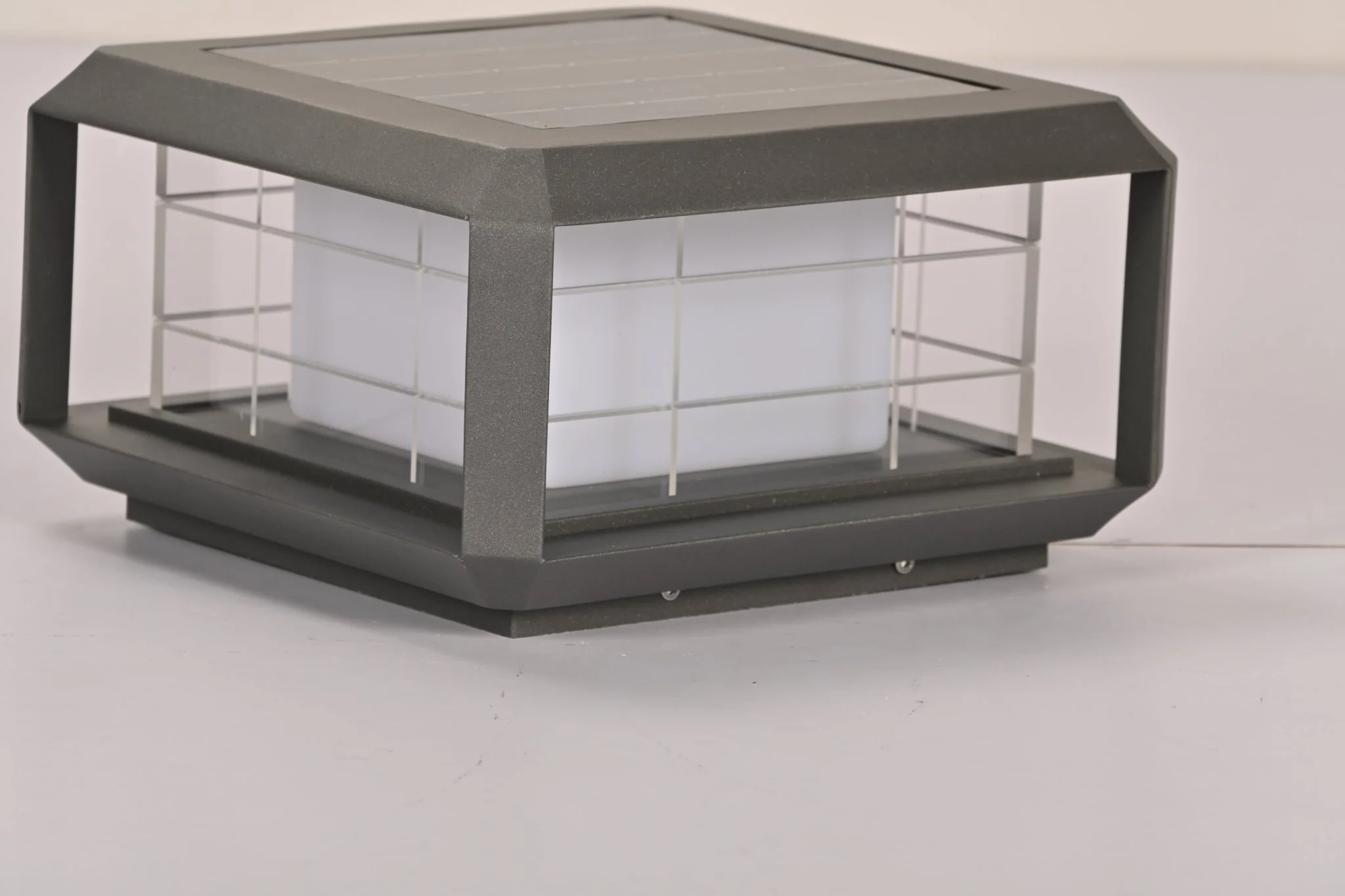 Grid Guard Solar Lantern Outdoor Lamp - Image 11