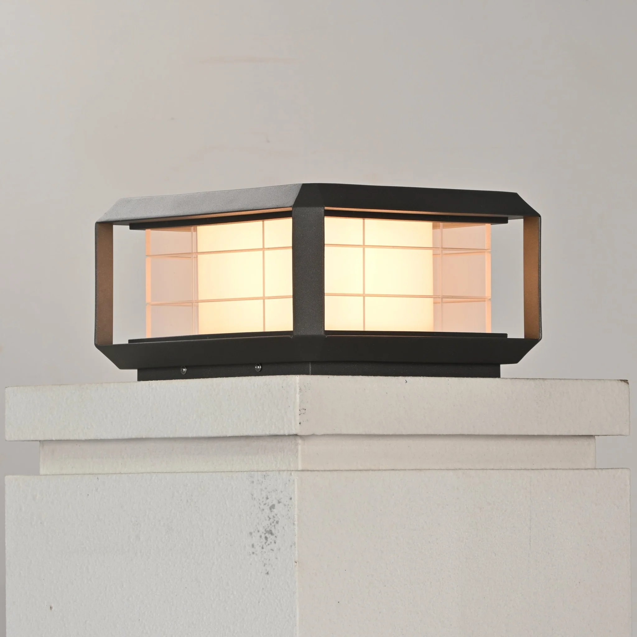 Grid Guard Solar Lantern Outdoor Lamp - Image 16