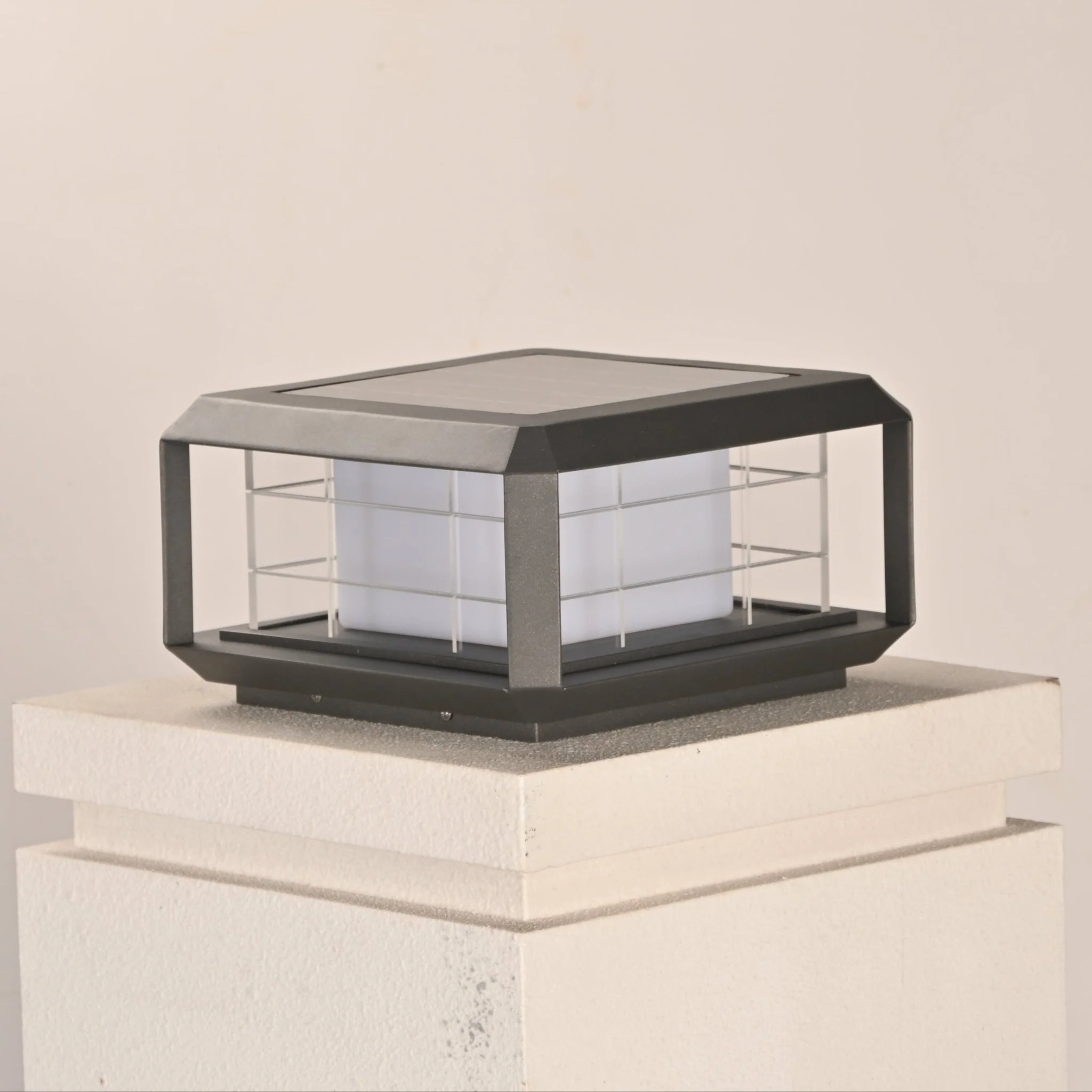 Grid Guard Solar Lantern Outdoor Lamp - Image 4