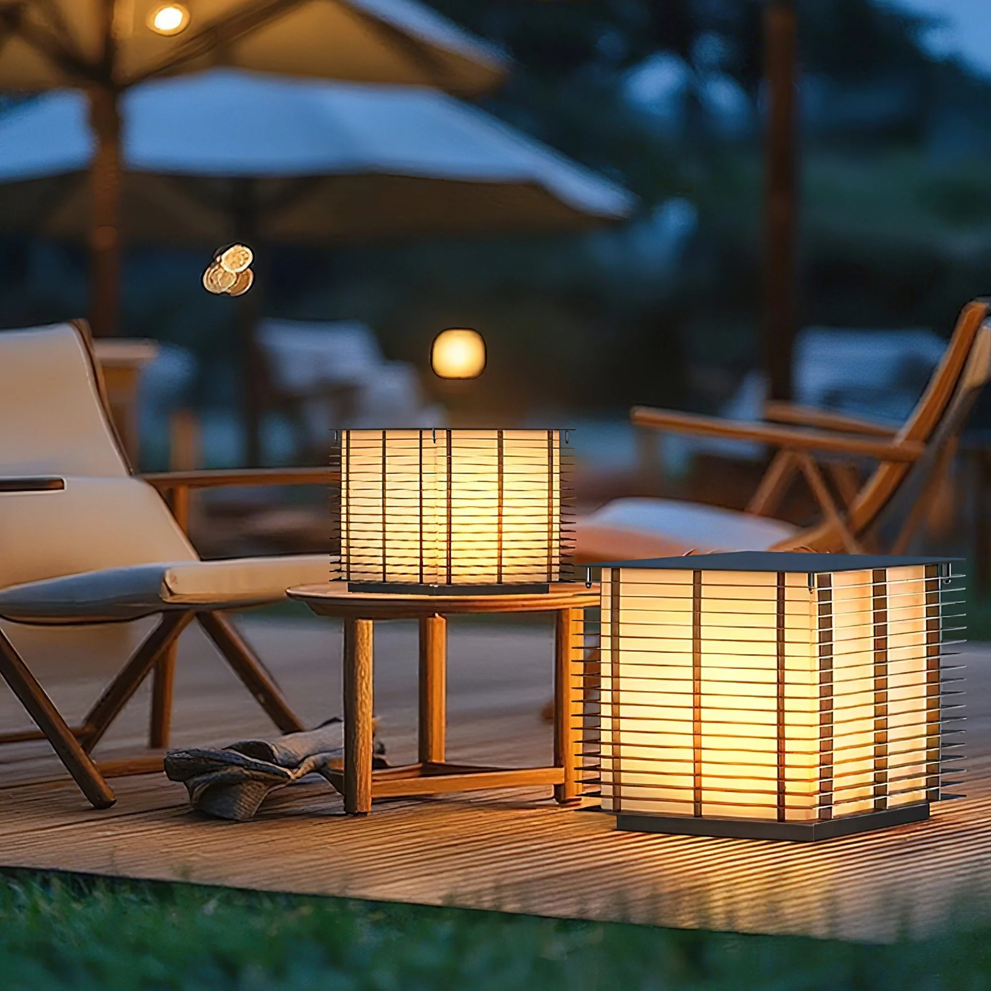 Grid Post Outdoor Light - Image 8