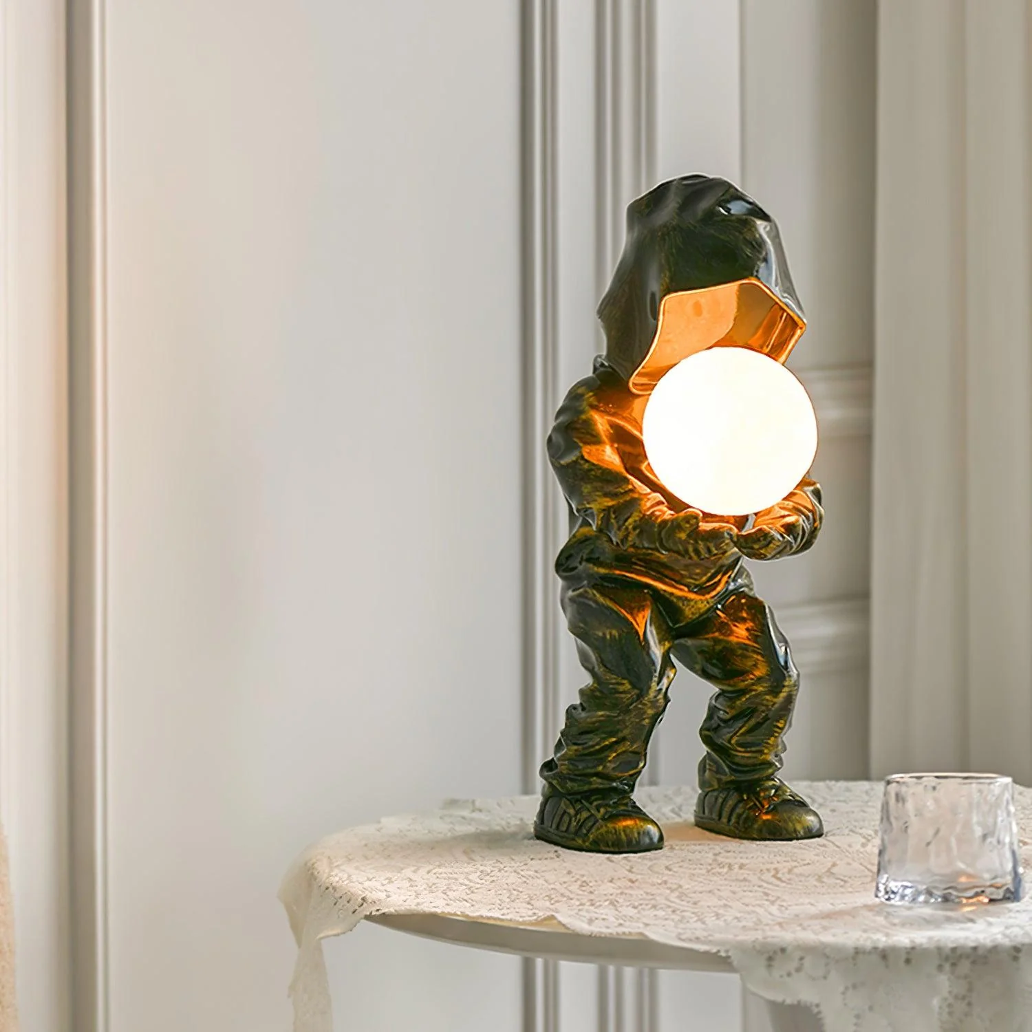 Hacker Planet Table Lamp - Image 17