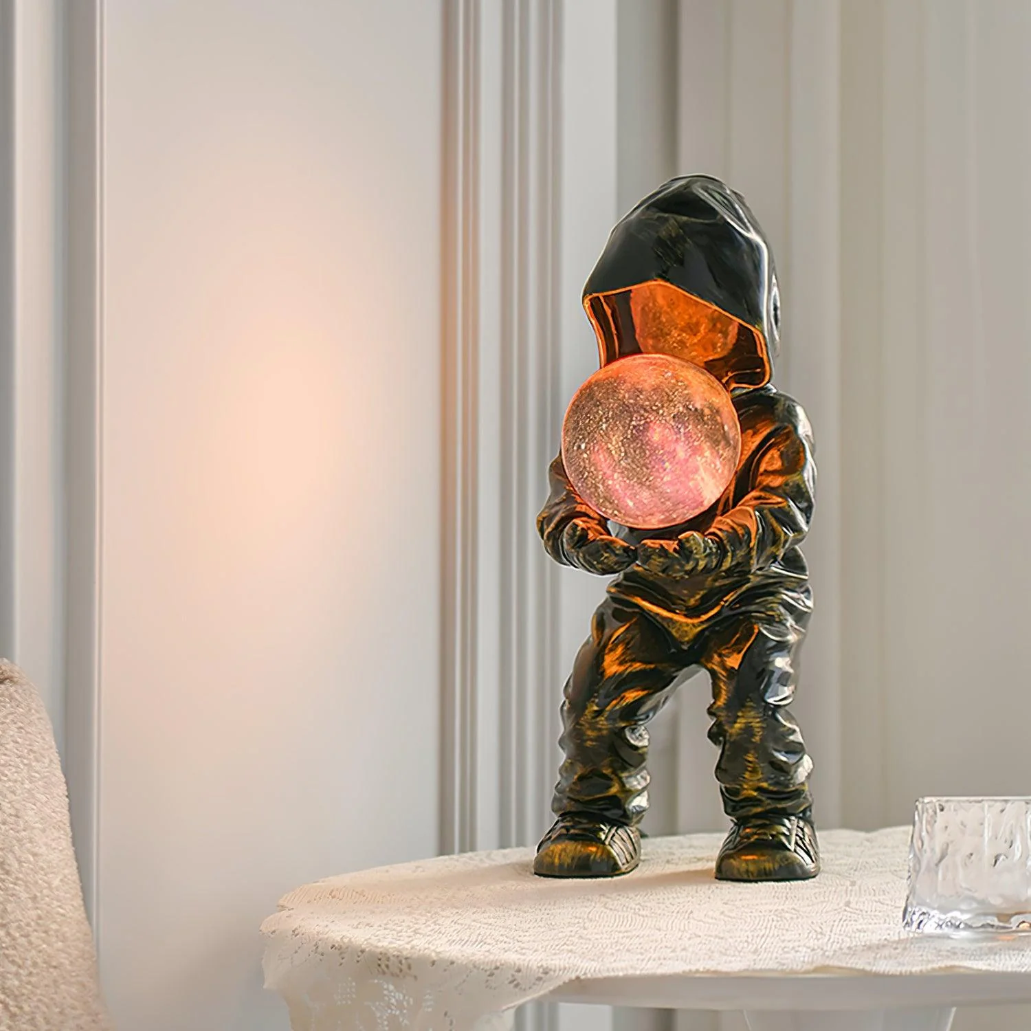 Hacker Planet Table Lamp - Image 2