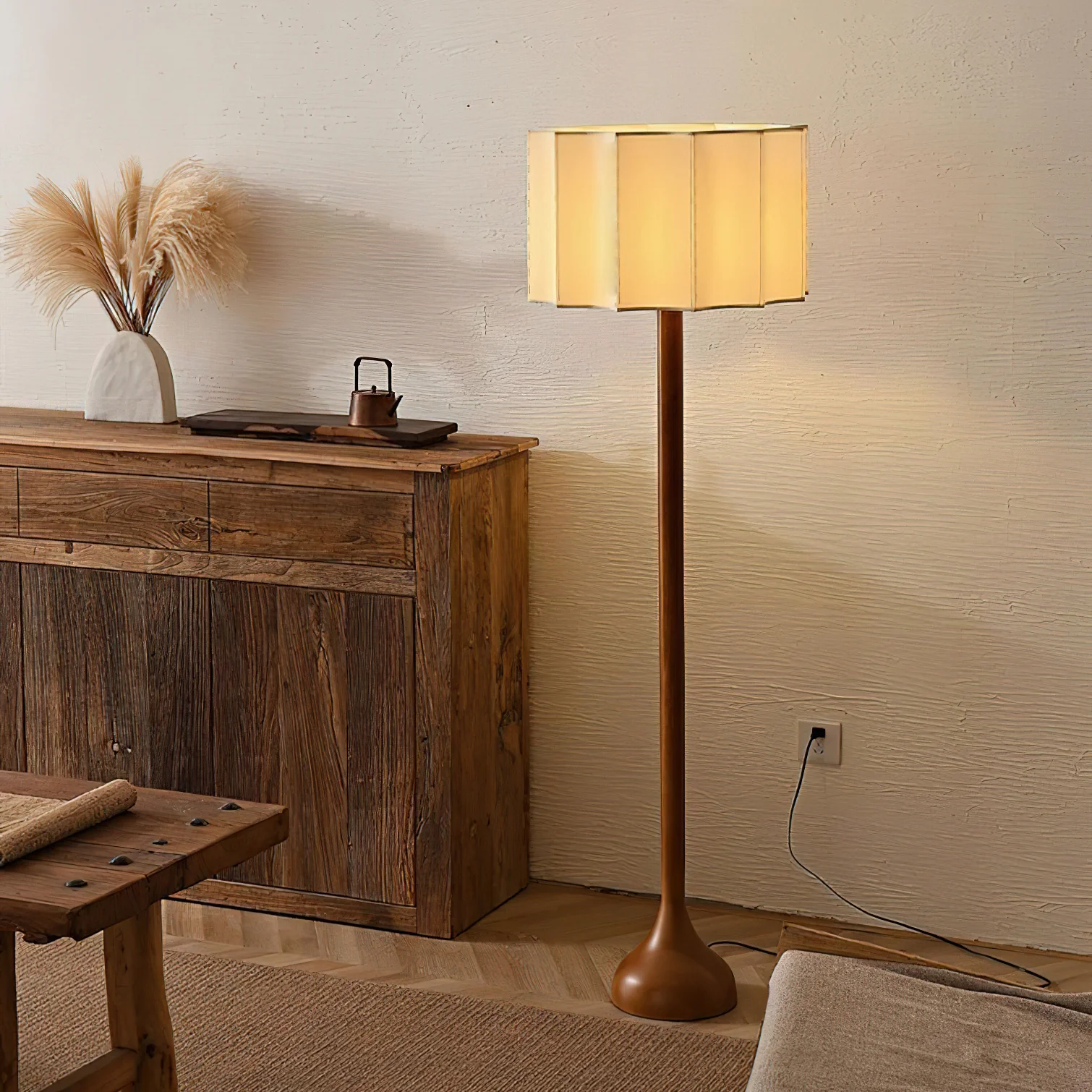 Hakka Floor Lamp - Image 2