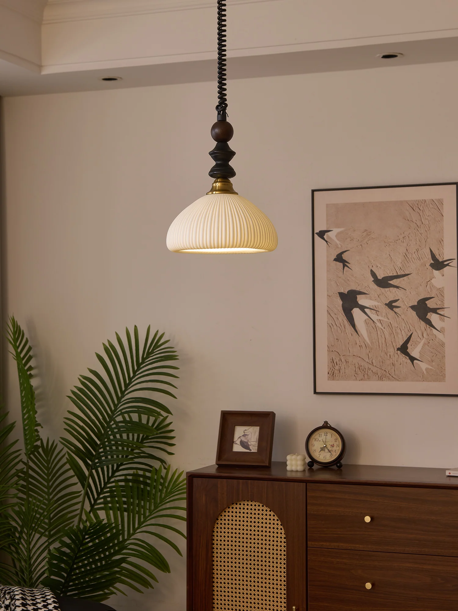 Halcyon Arch Pendant Light - Image 33