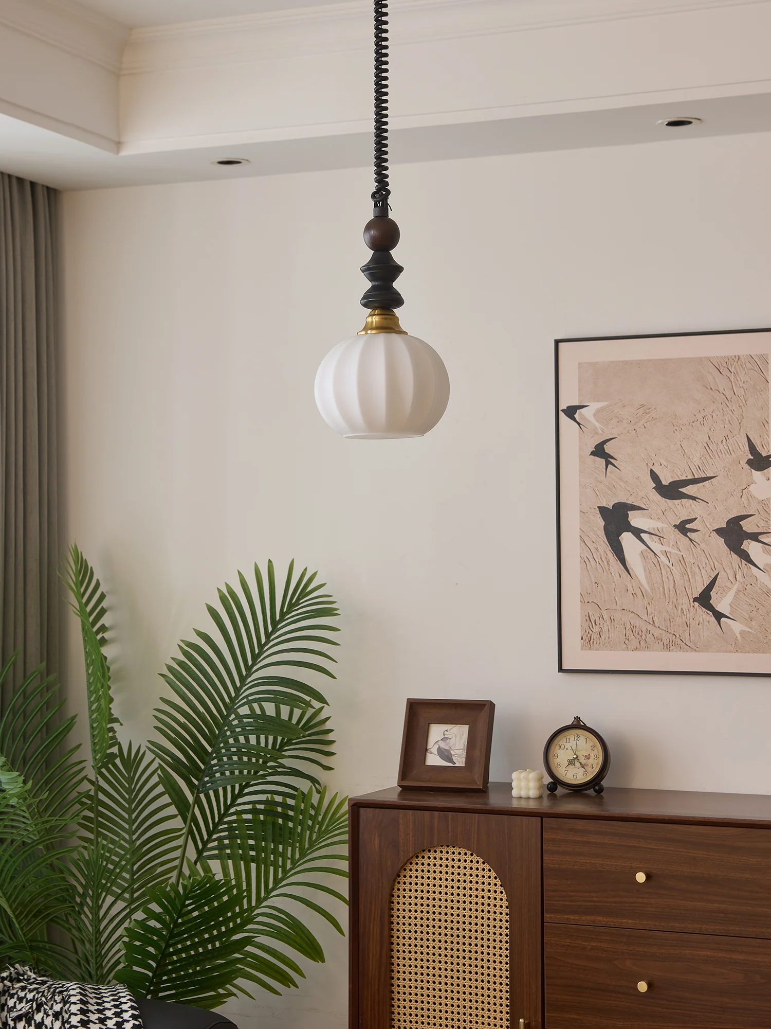 Halcyon Arch Pendant Light - Image 41