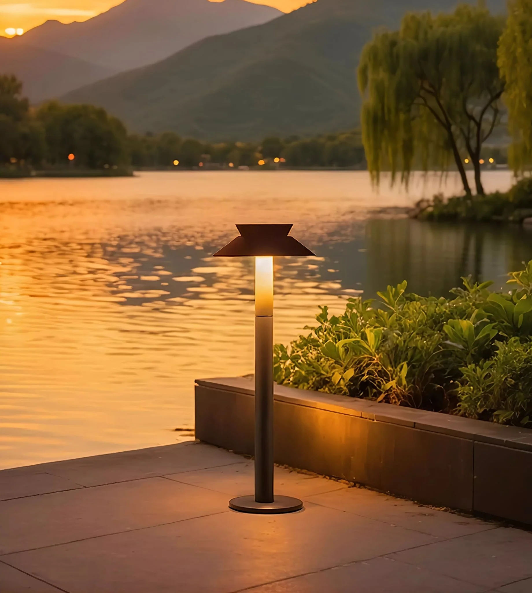 Halo Stem Outdoor Path Light - Image 4