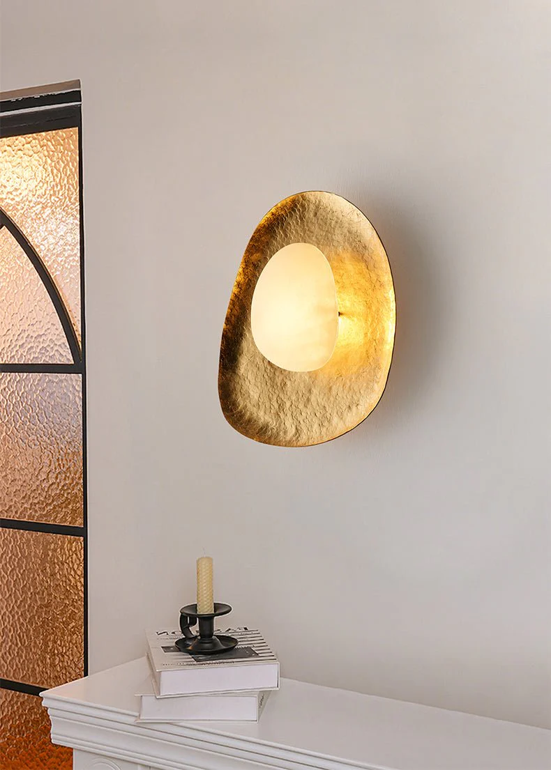 Haloform Aurea Alabaster Wall Lamp - Image 3