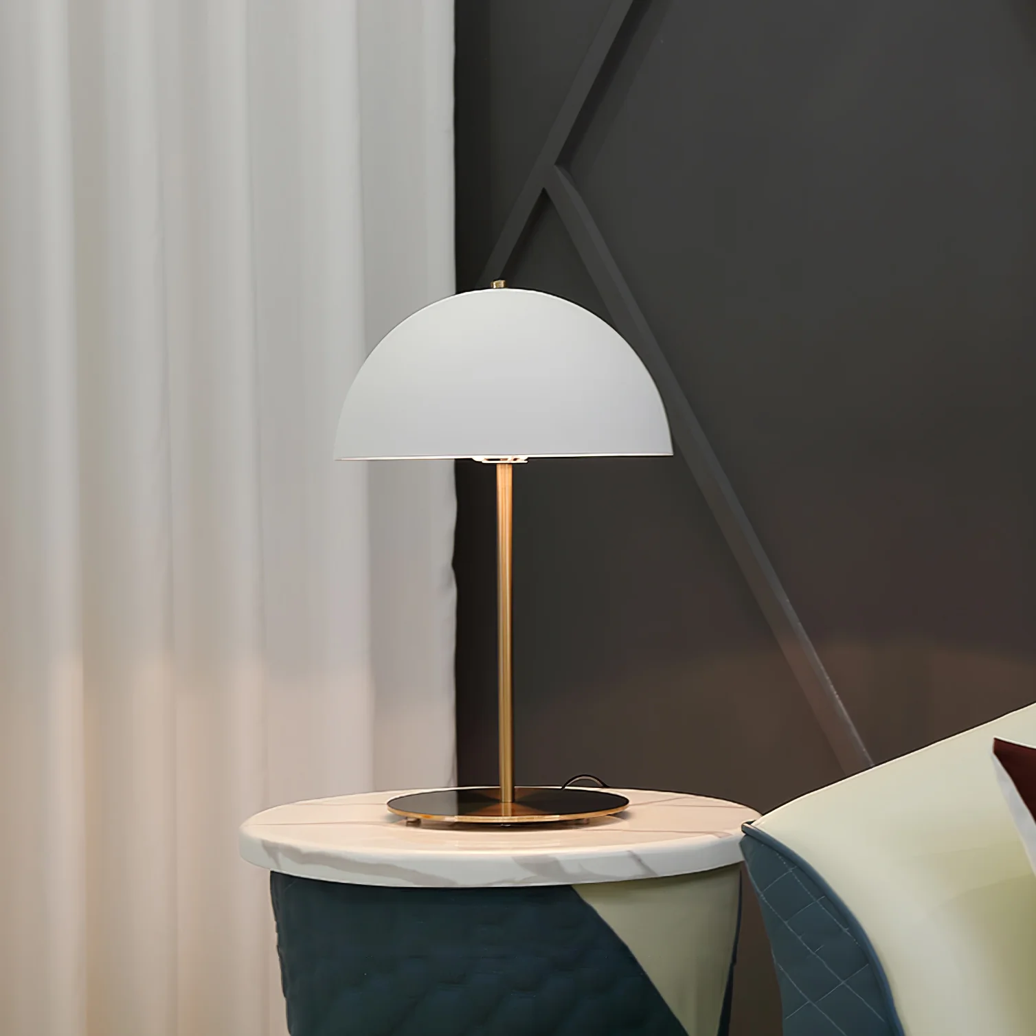 Hanna Table Lamp - Image 3