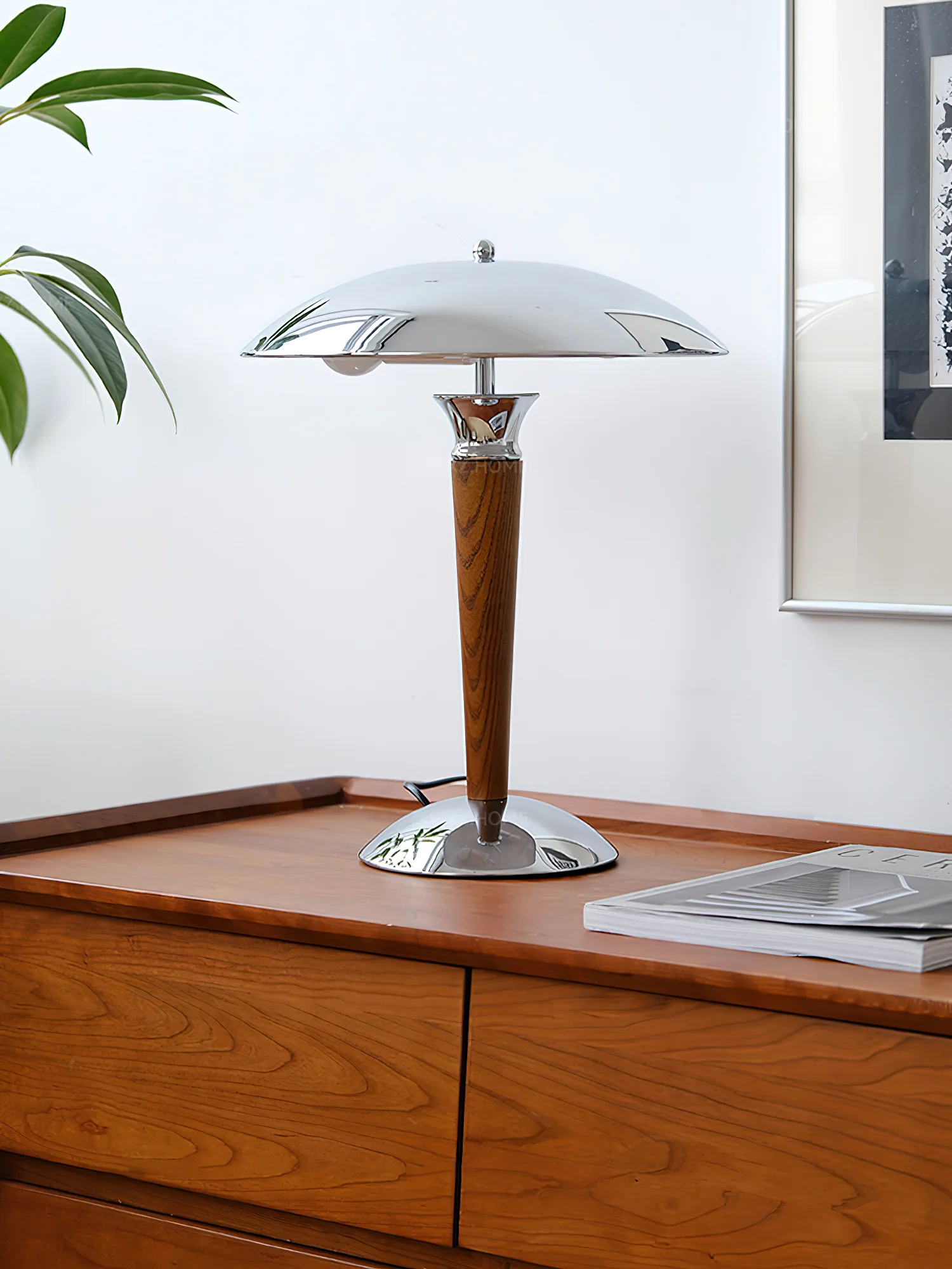 Helmet Table Lamp - Image 18