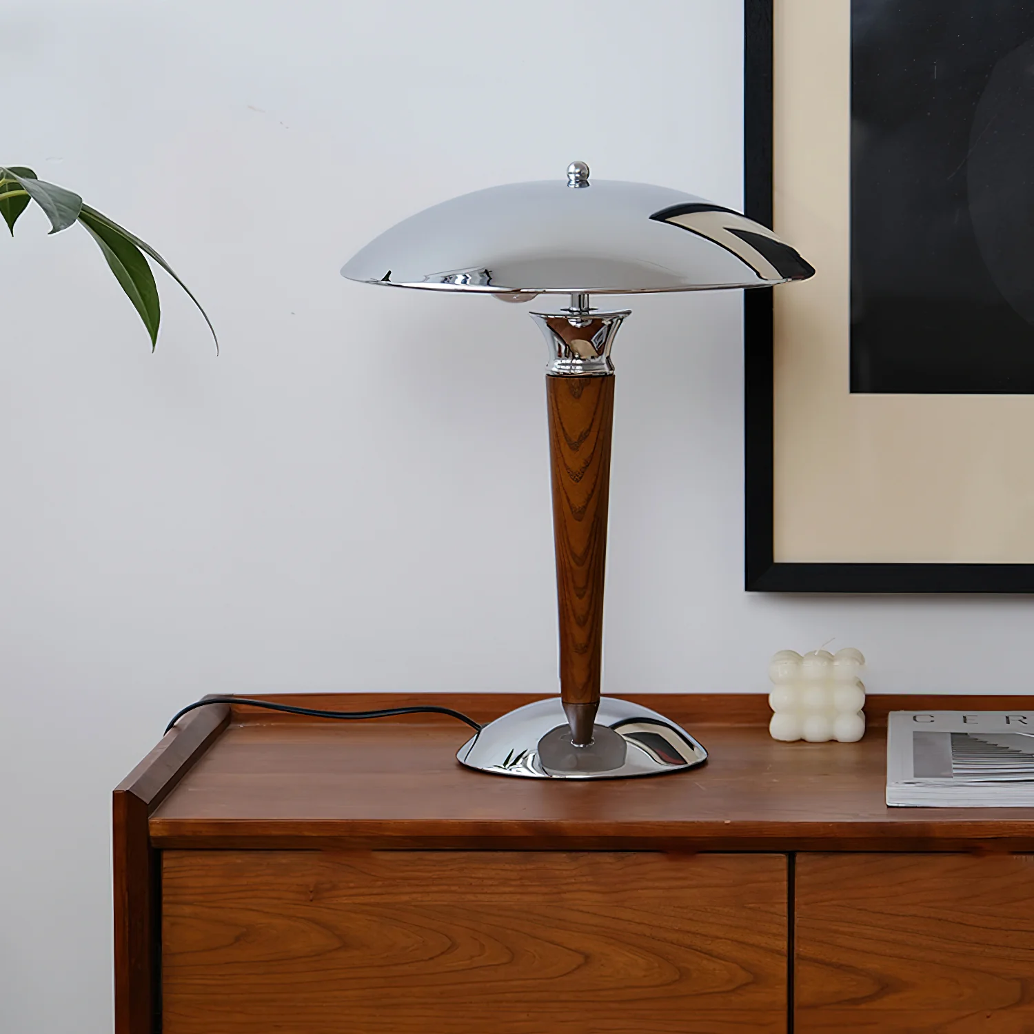 Helmet Table Lamp - Image 8